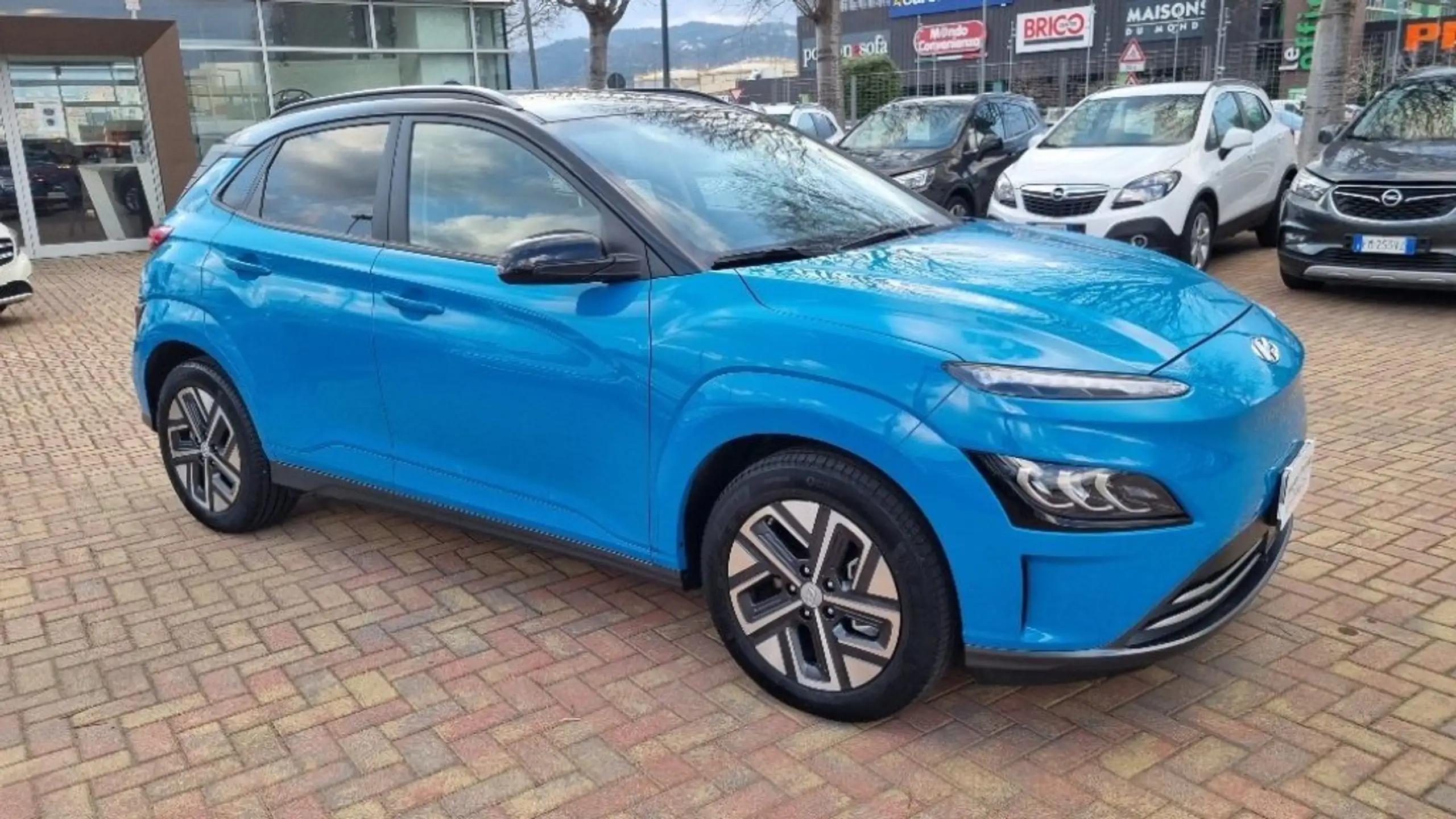 Hyundai - KONA