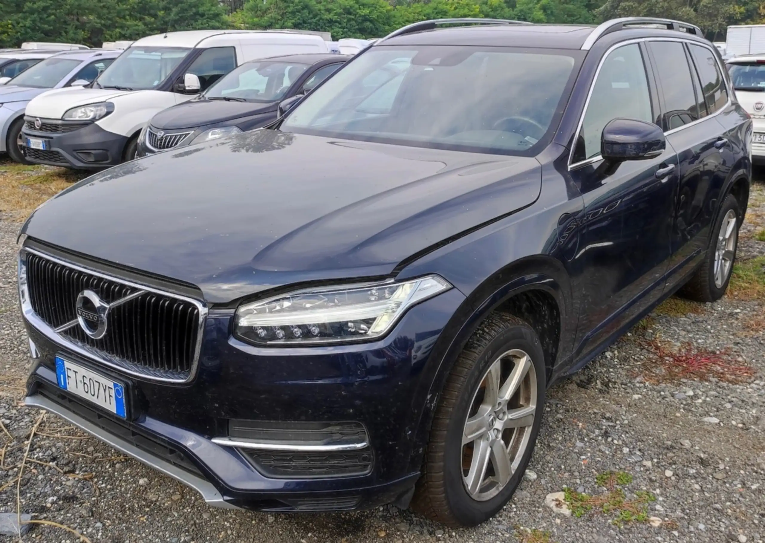 Volvo - XC90