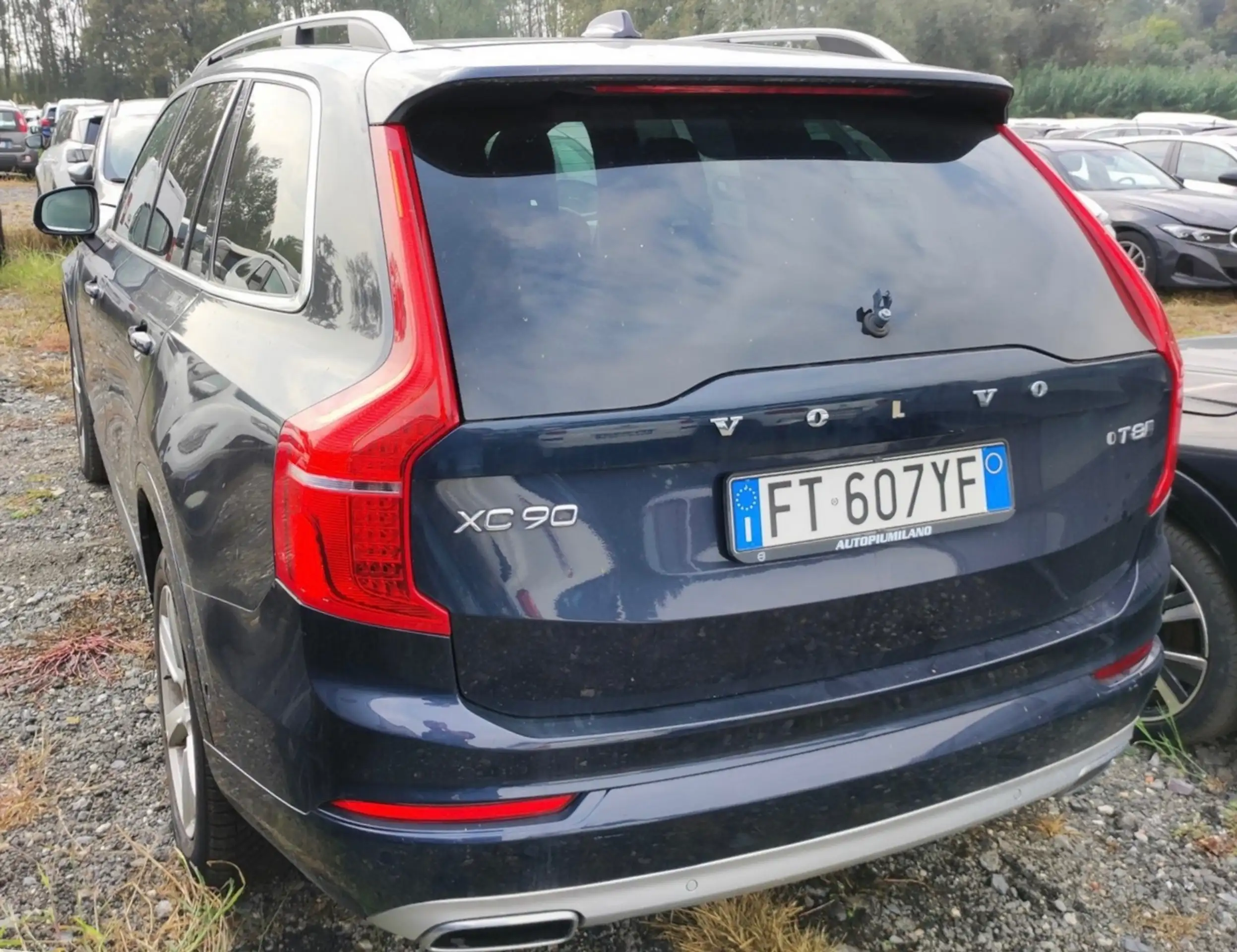 Volvo - XC90