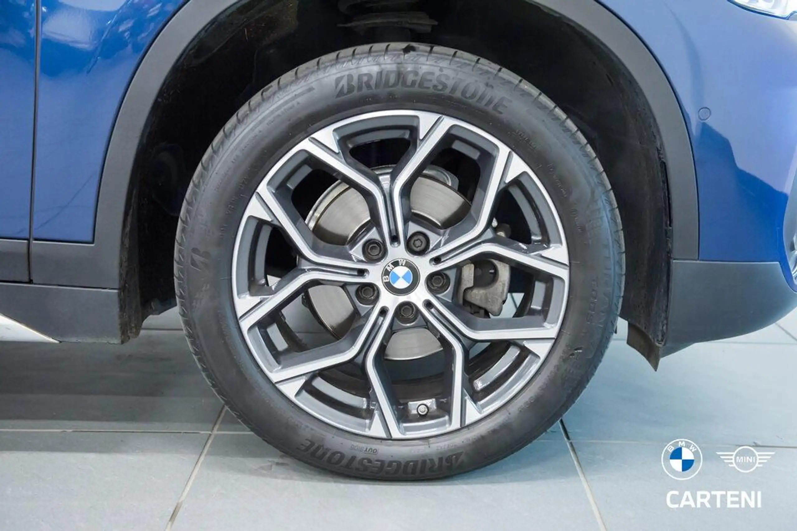 BMW - X1