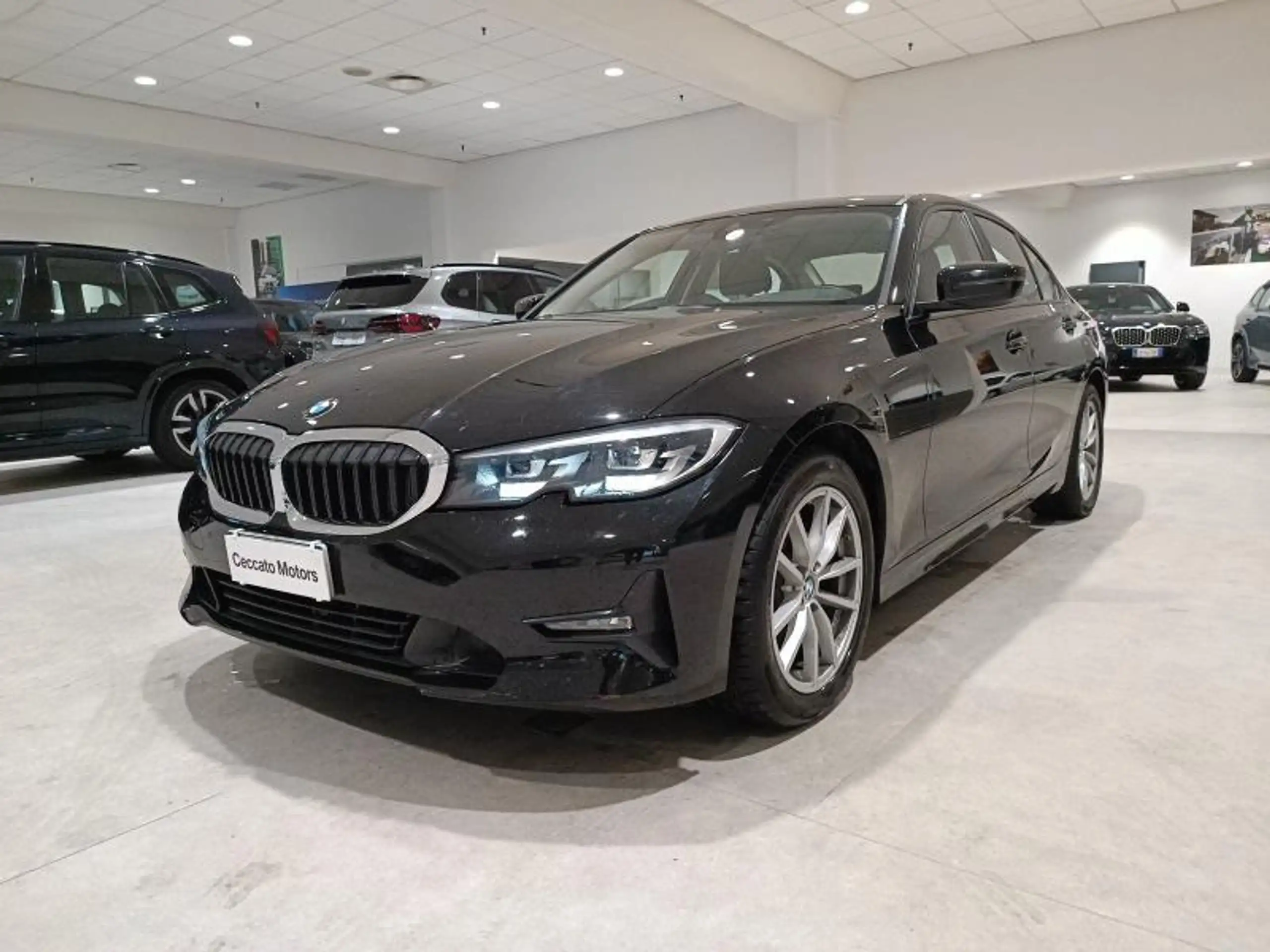 BMW 320 2019