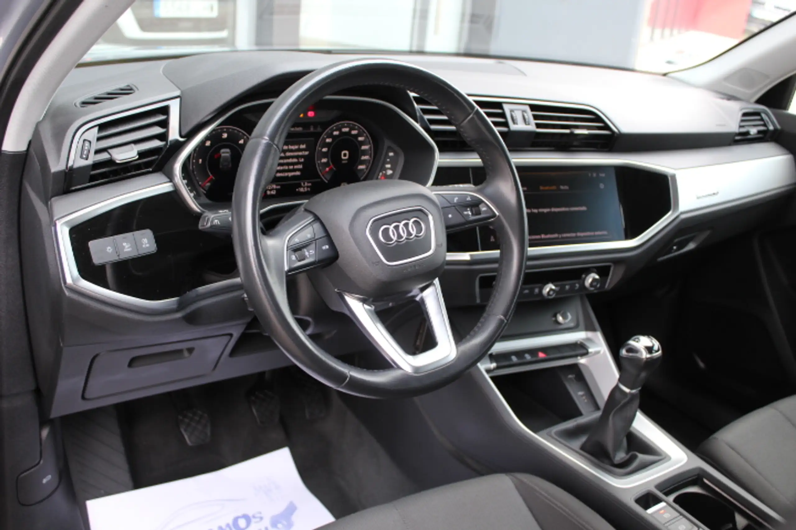 Audi - Q3