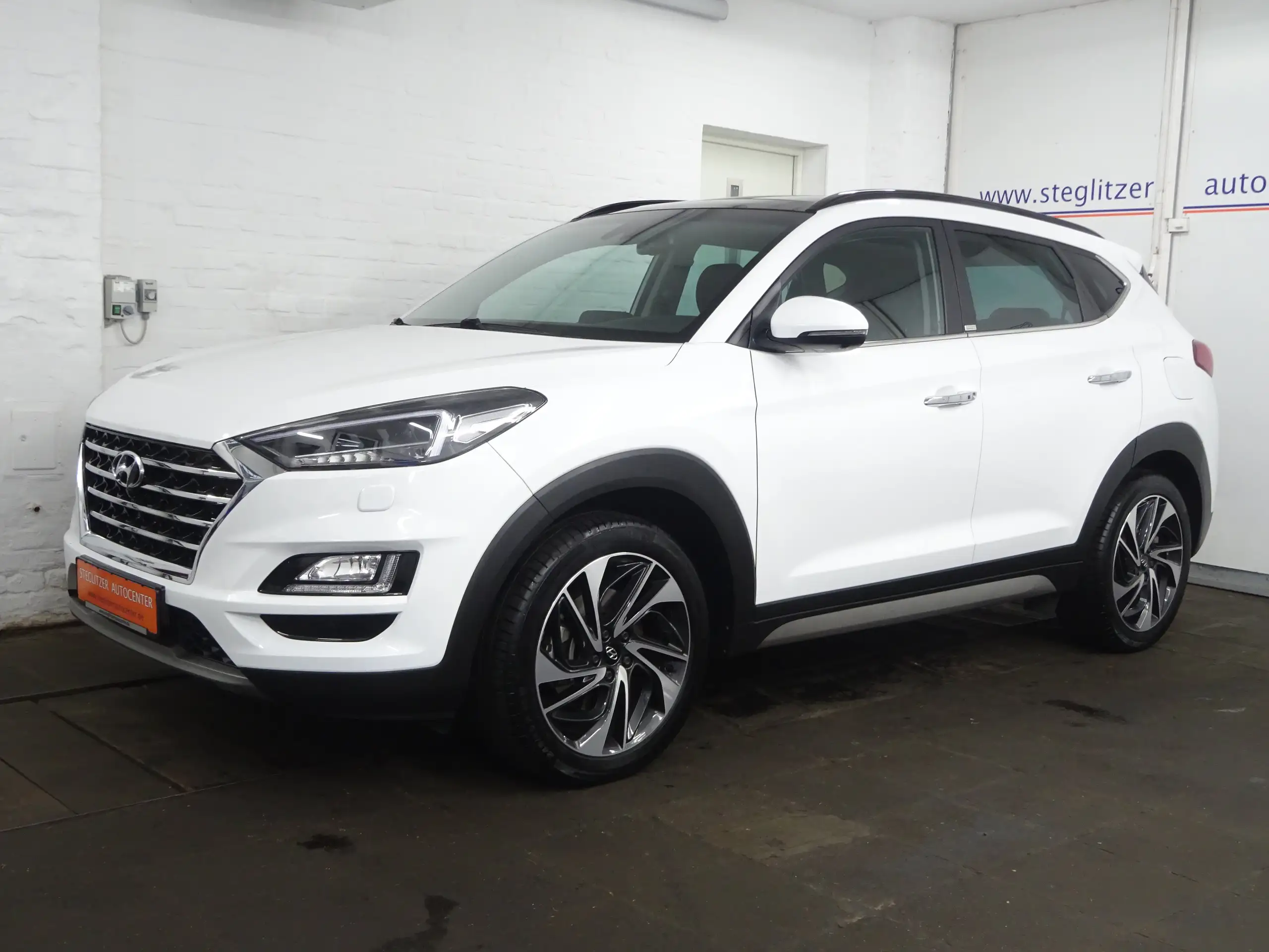 Hyundai - TUCSON