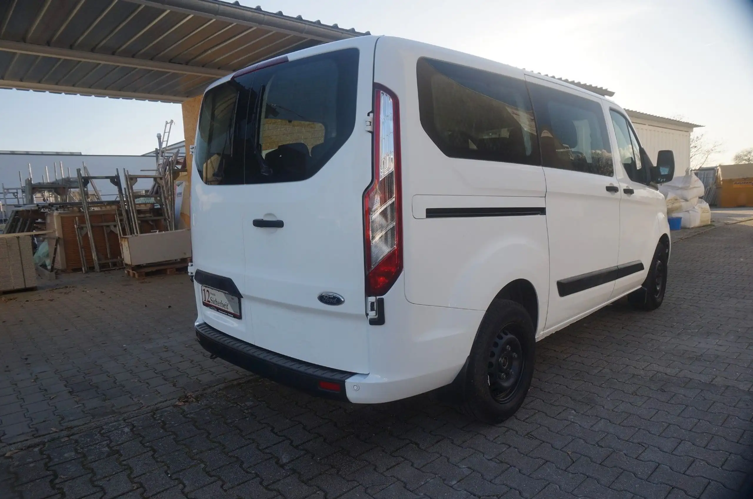 Ford - Transit Custom