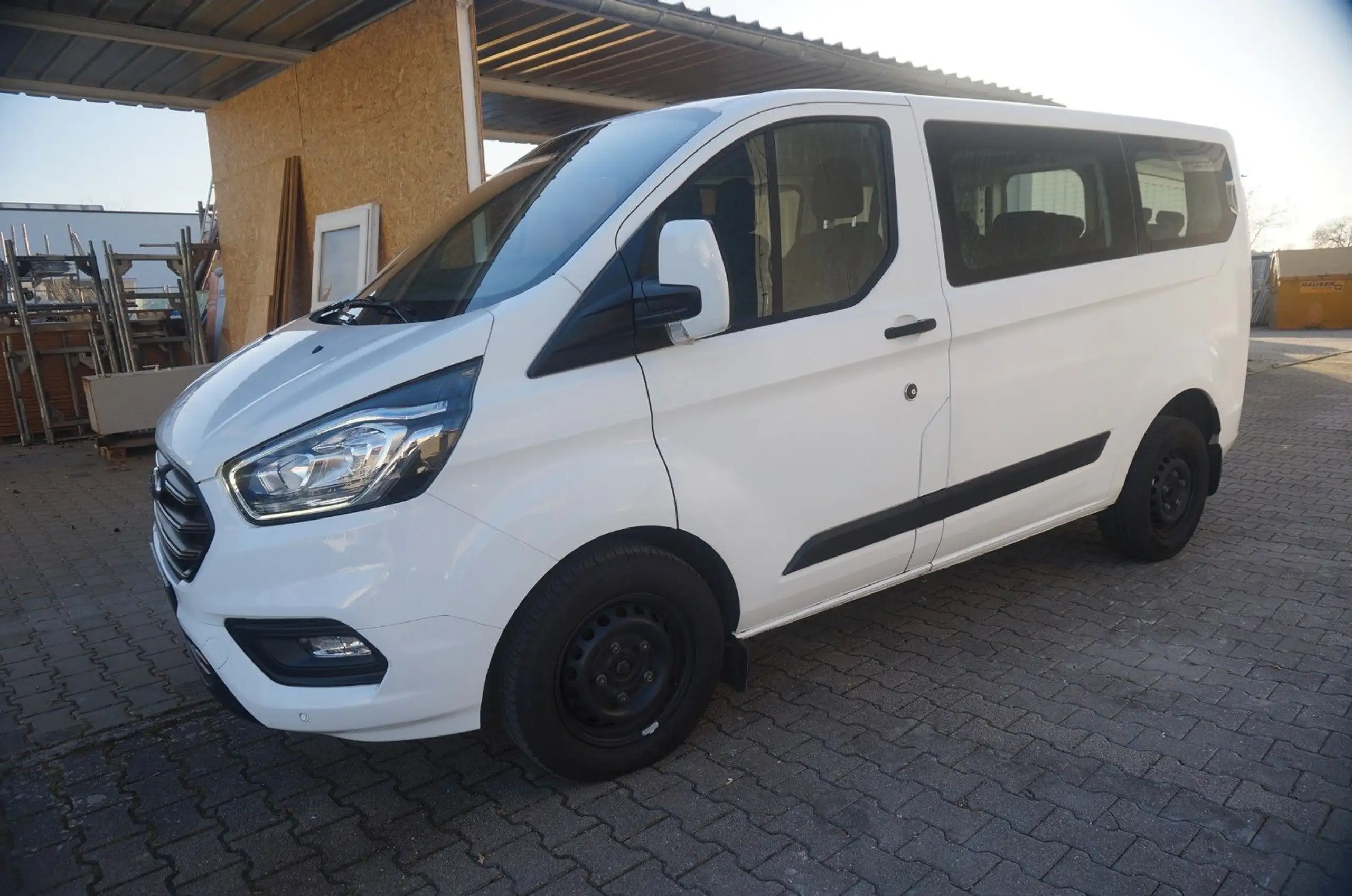 Ford - Transit Custom