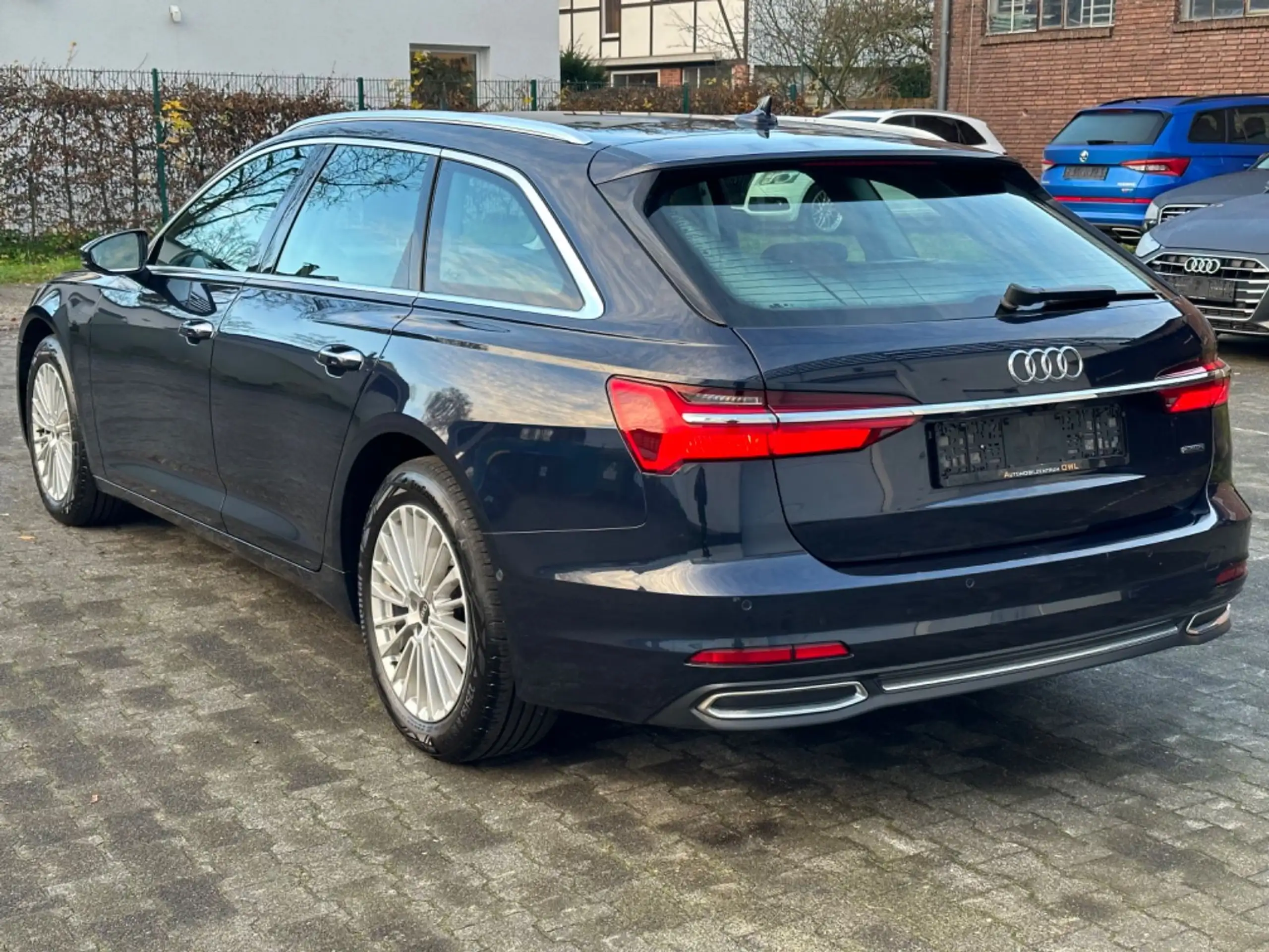 Audi - A6