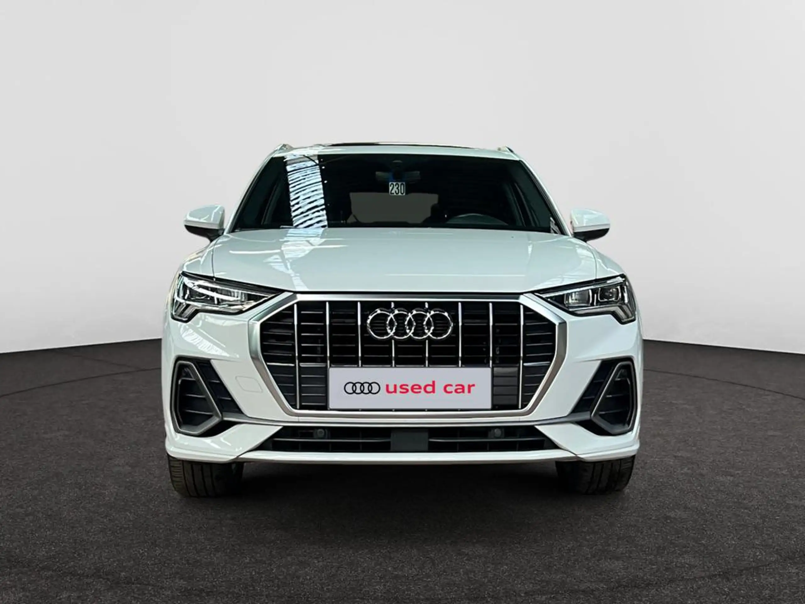 Audi - Q3