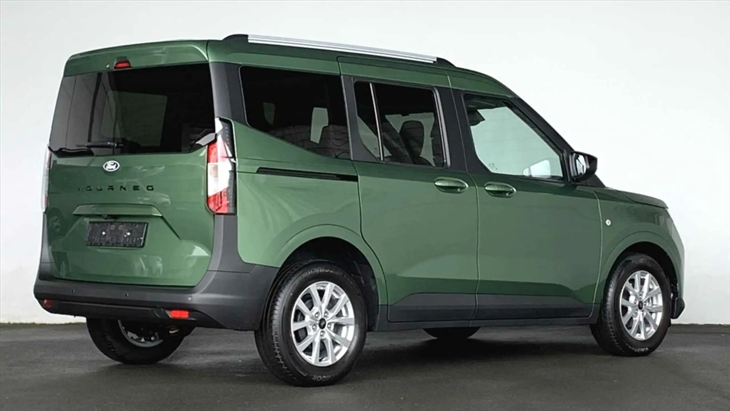 Ford - Tourneo Courier