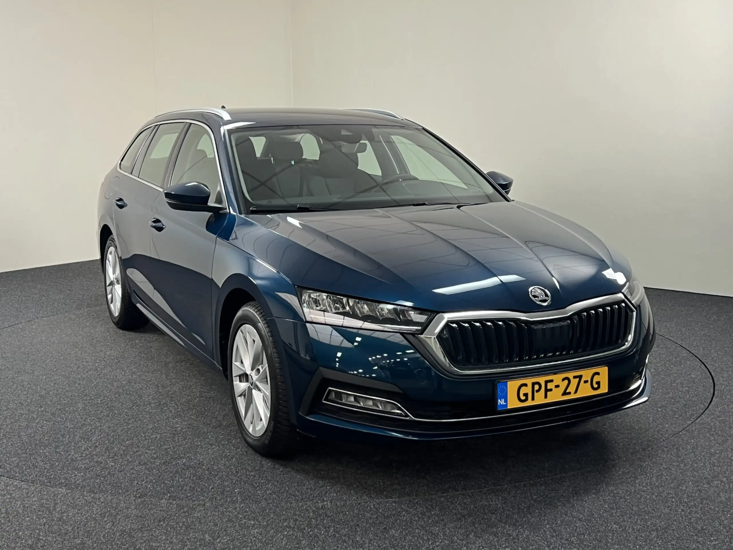 Skoda - Octavia