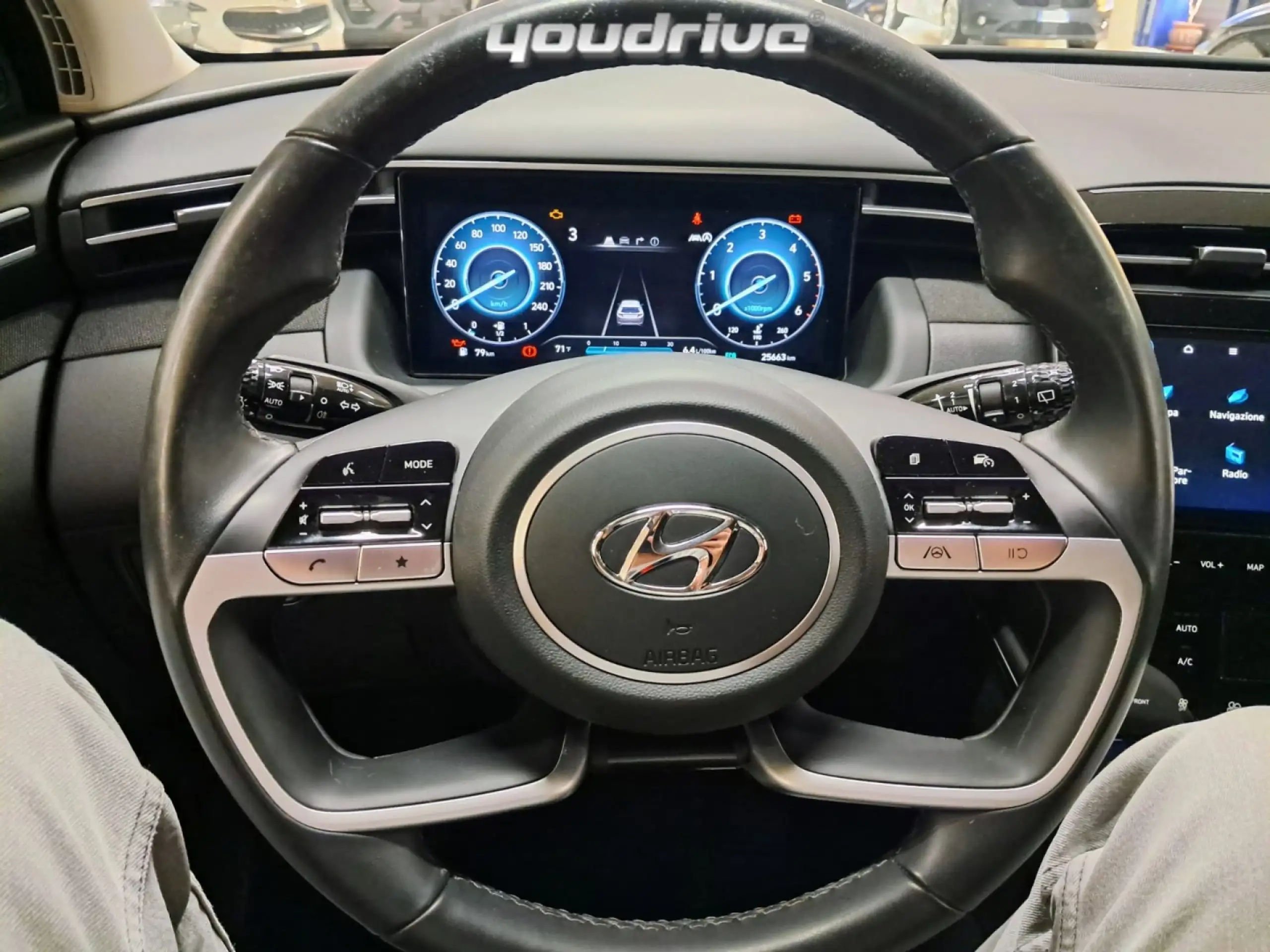 Hyundai - TUCSON