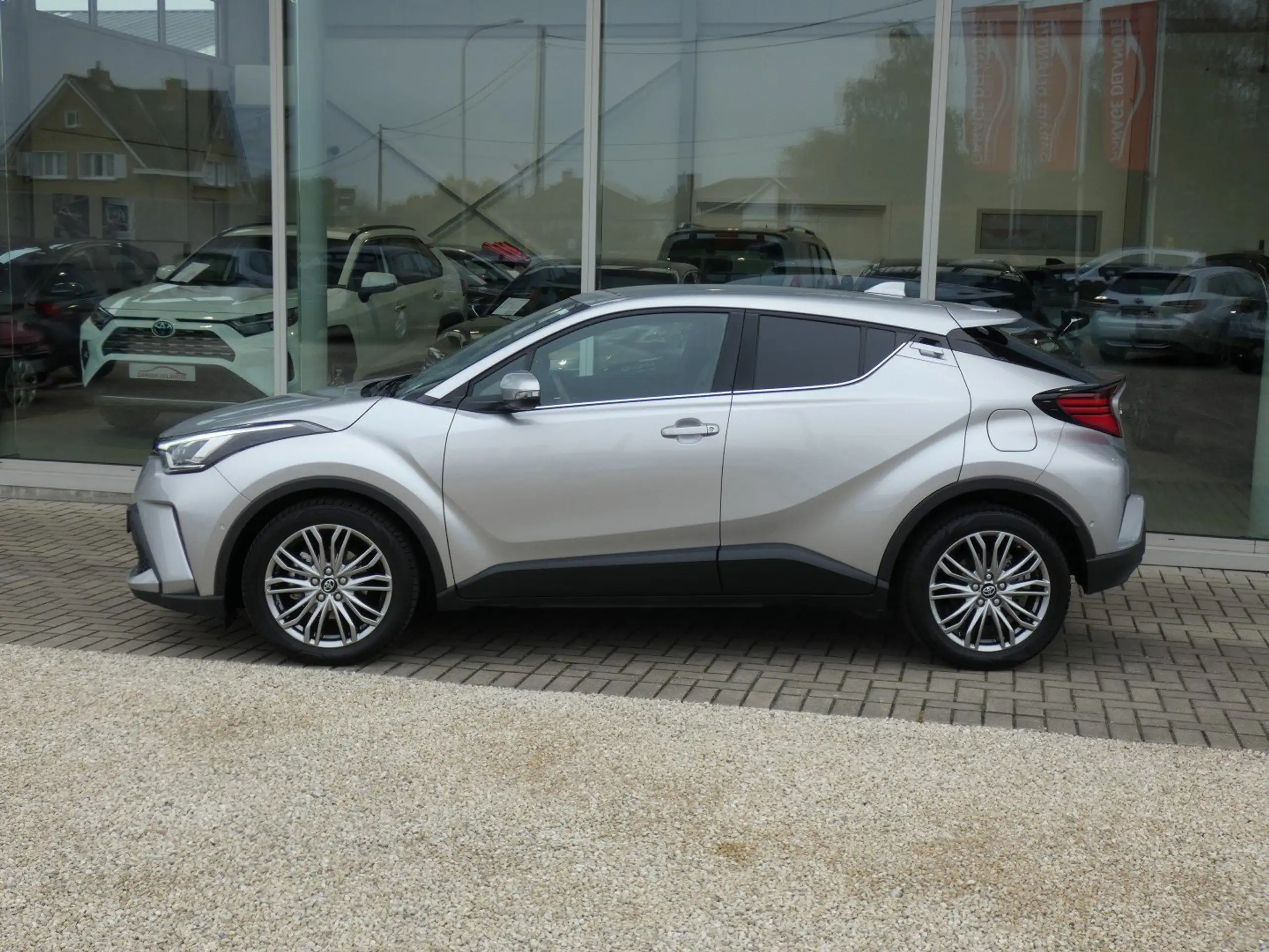 Toyota - C-HR