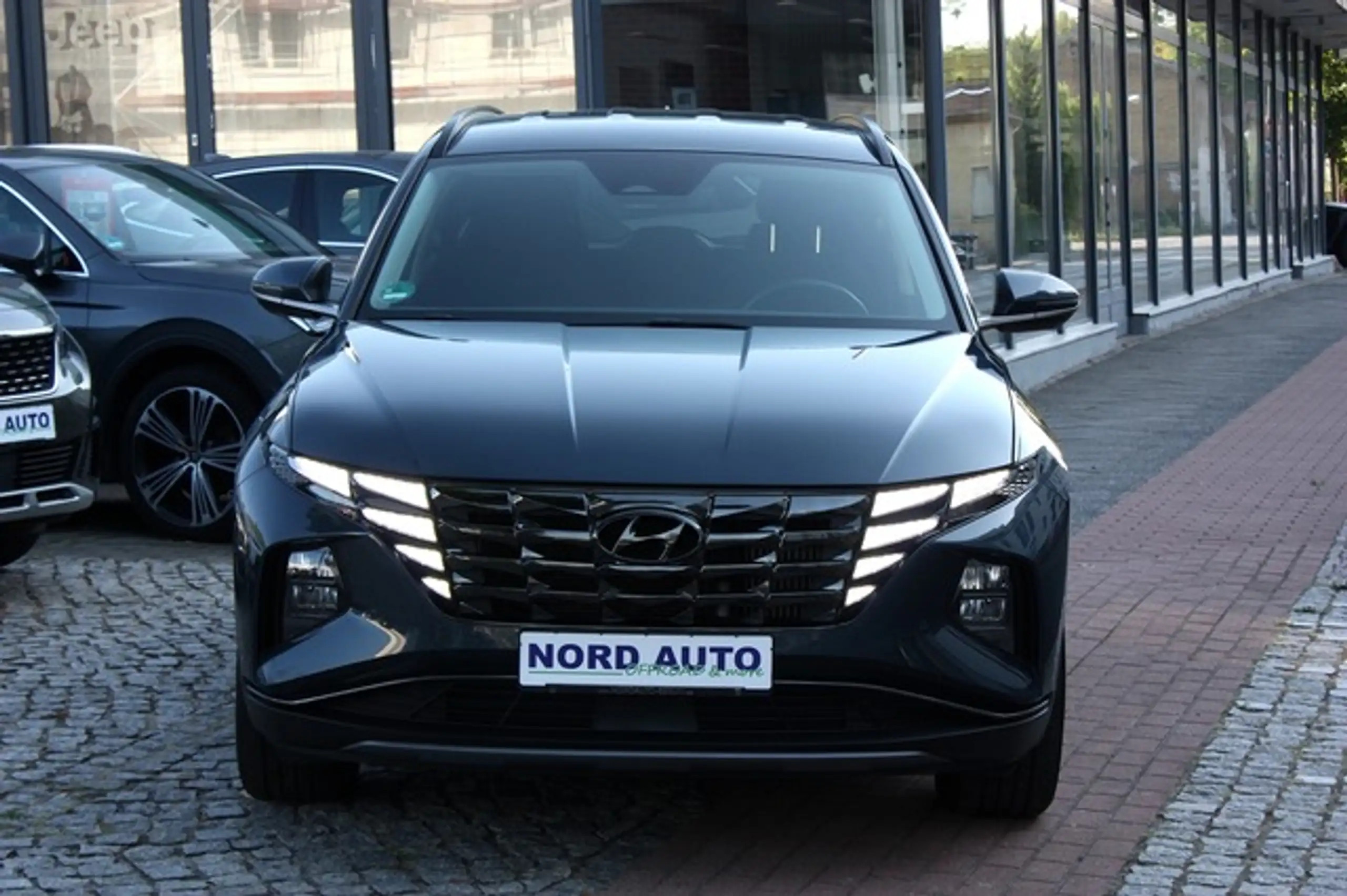 Hyundai - TUCSON