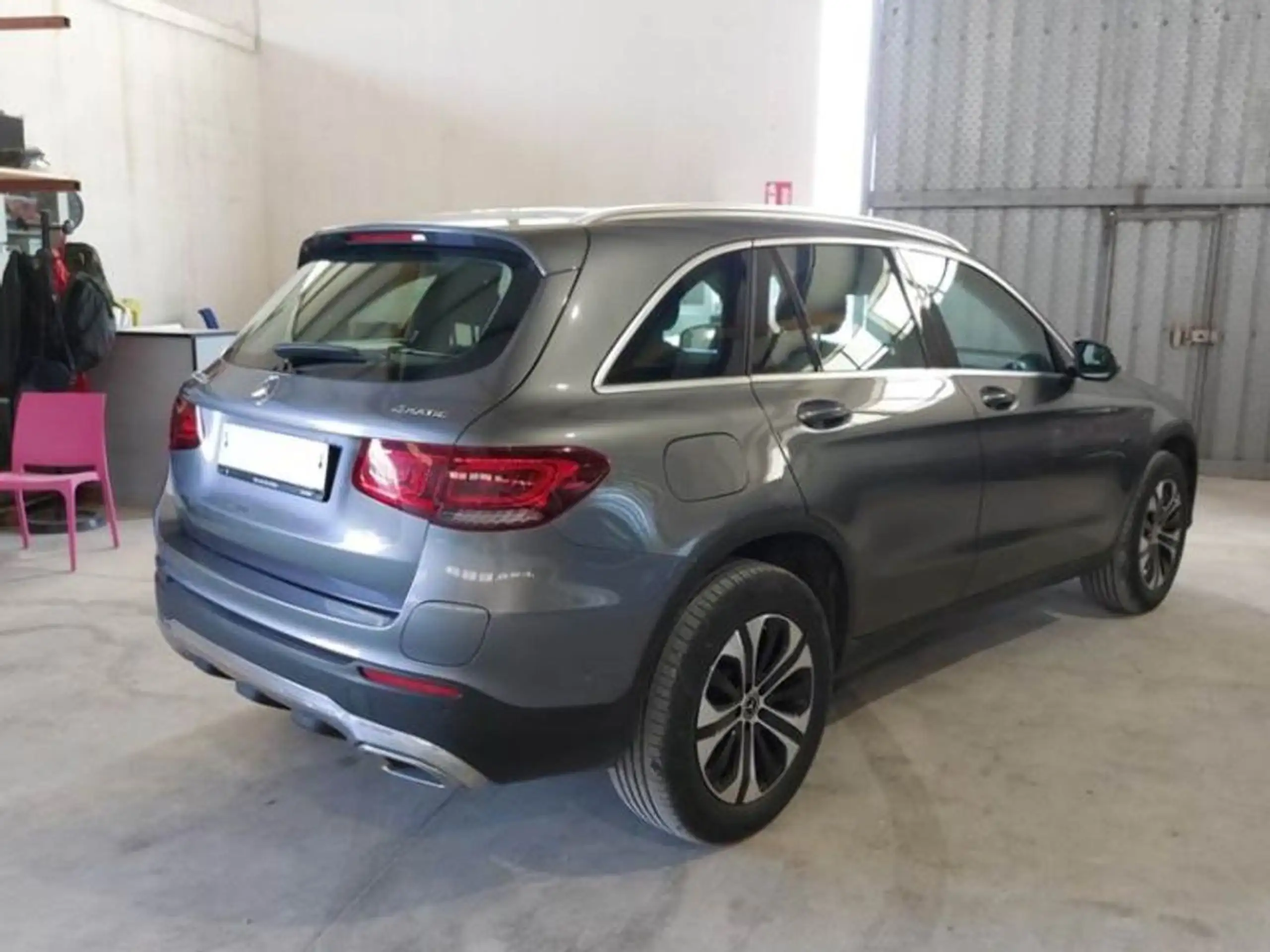 Mercedes-Benz - GLC 300