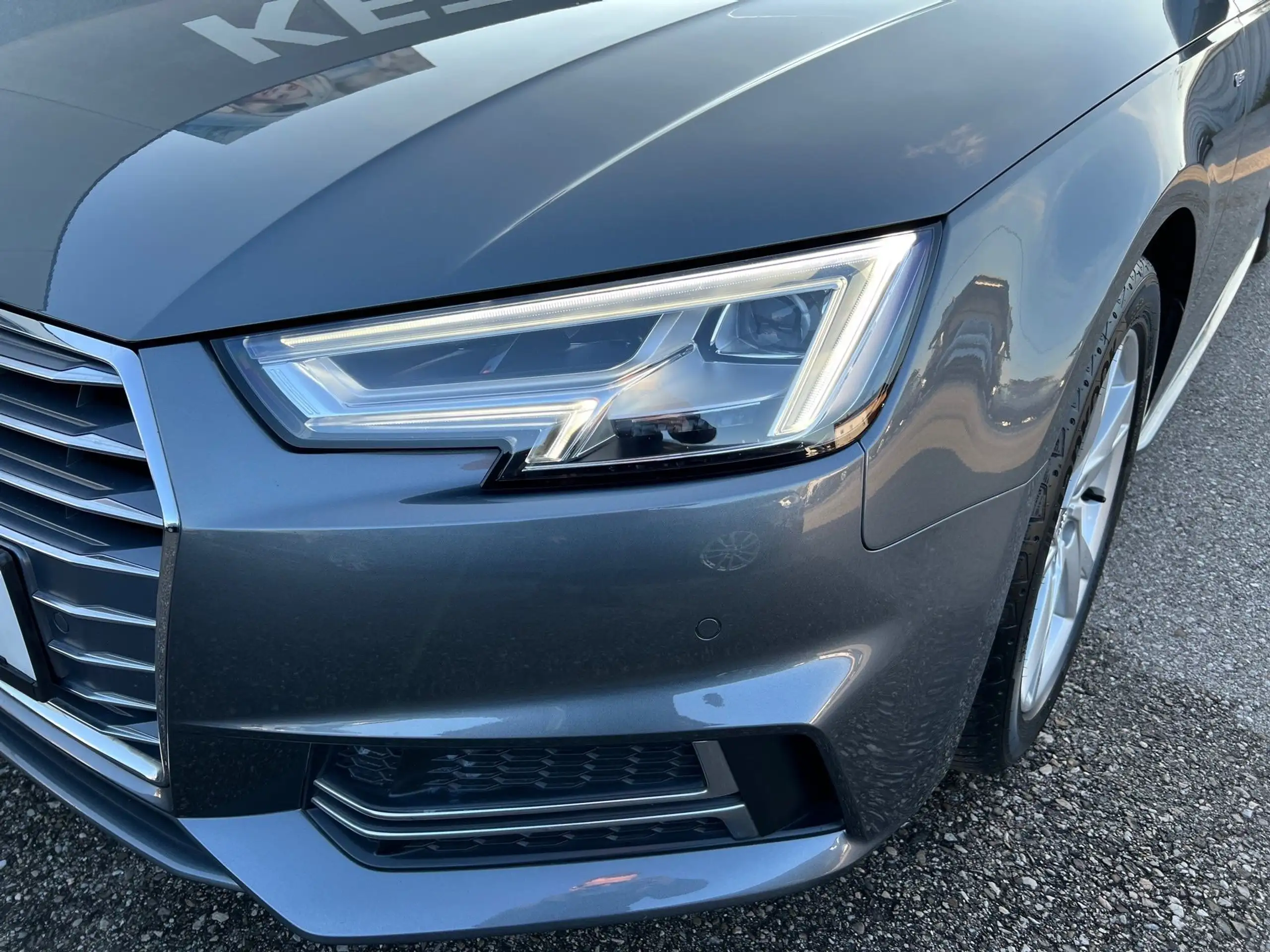 Audi - A4