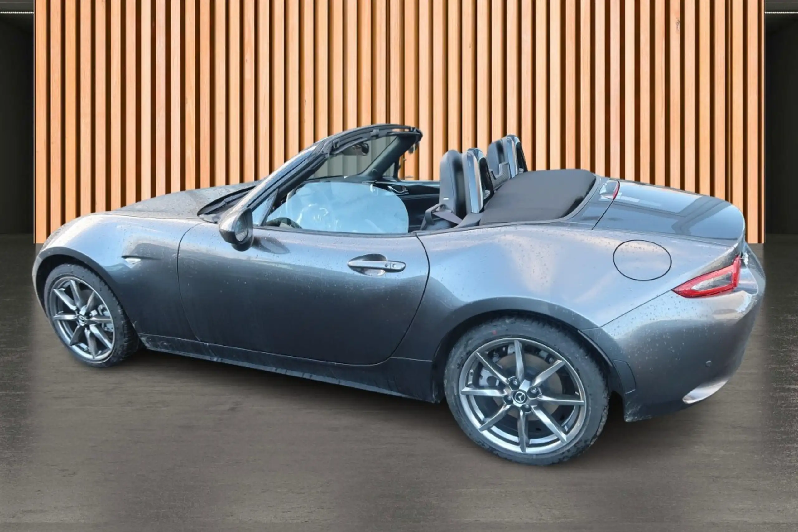 Mazda - MX-5