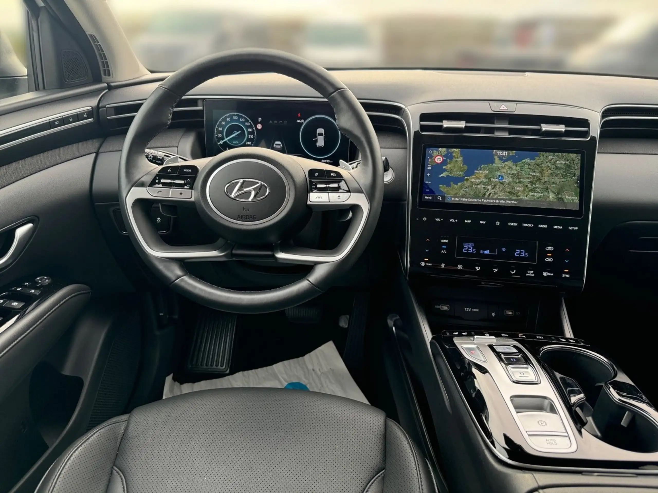 Hyundai - TUCSON