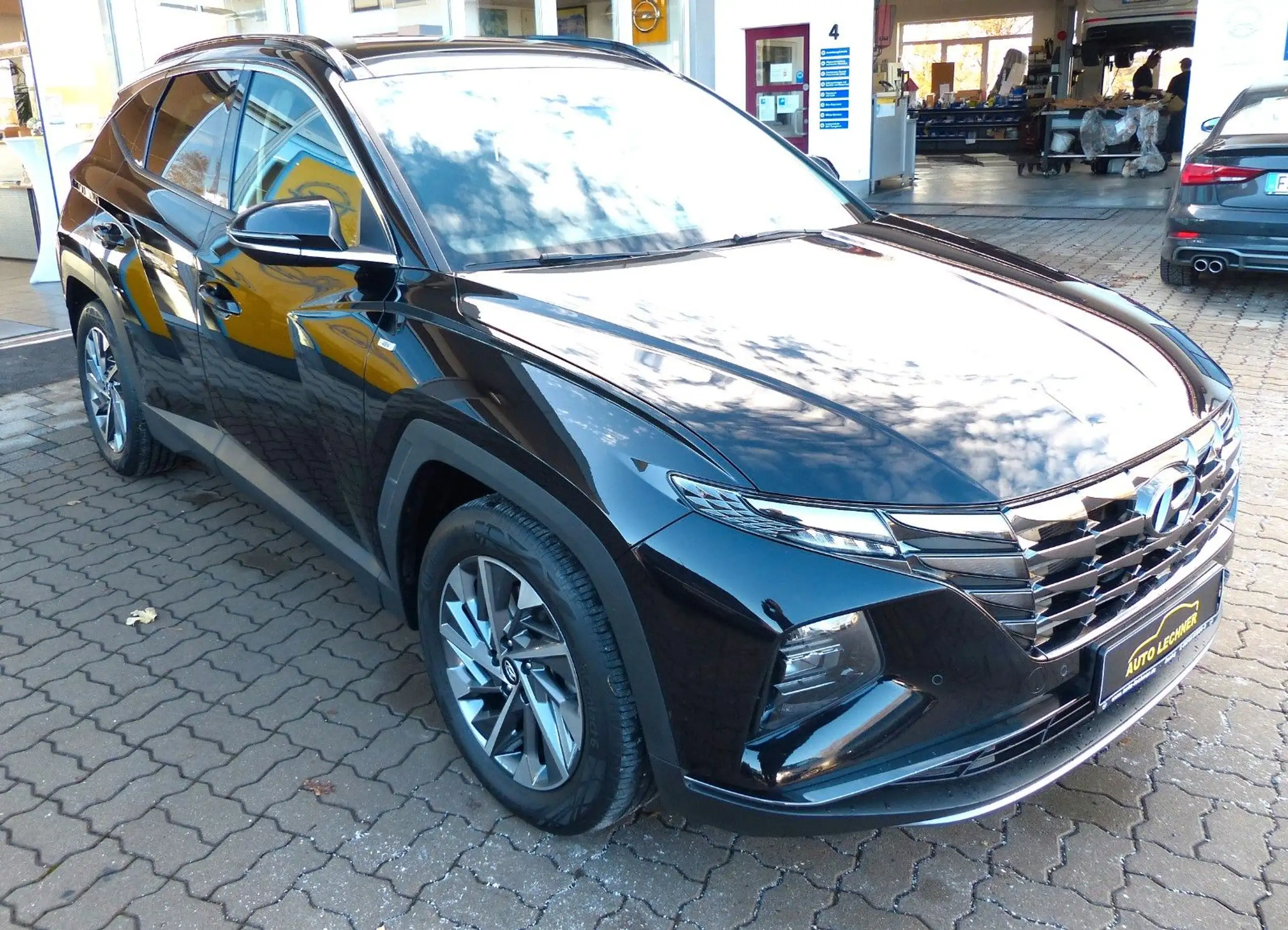 Hyundai - TUCSON