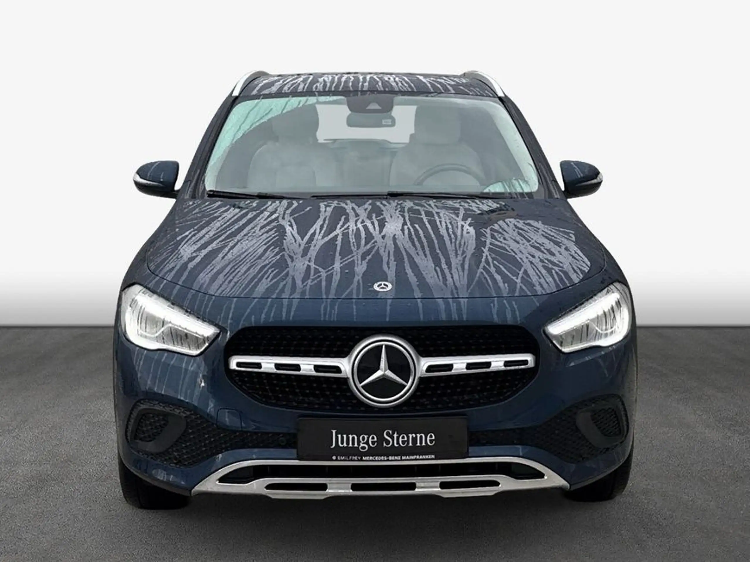 Mercedes-Benz - GLA 200