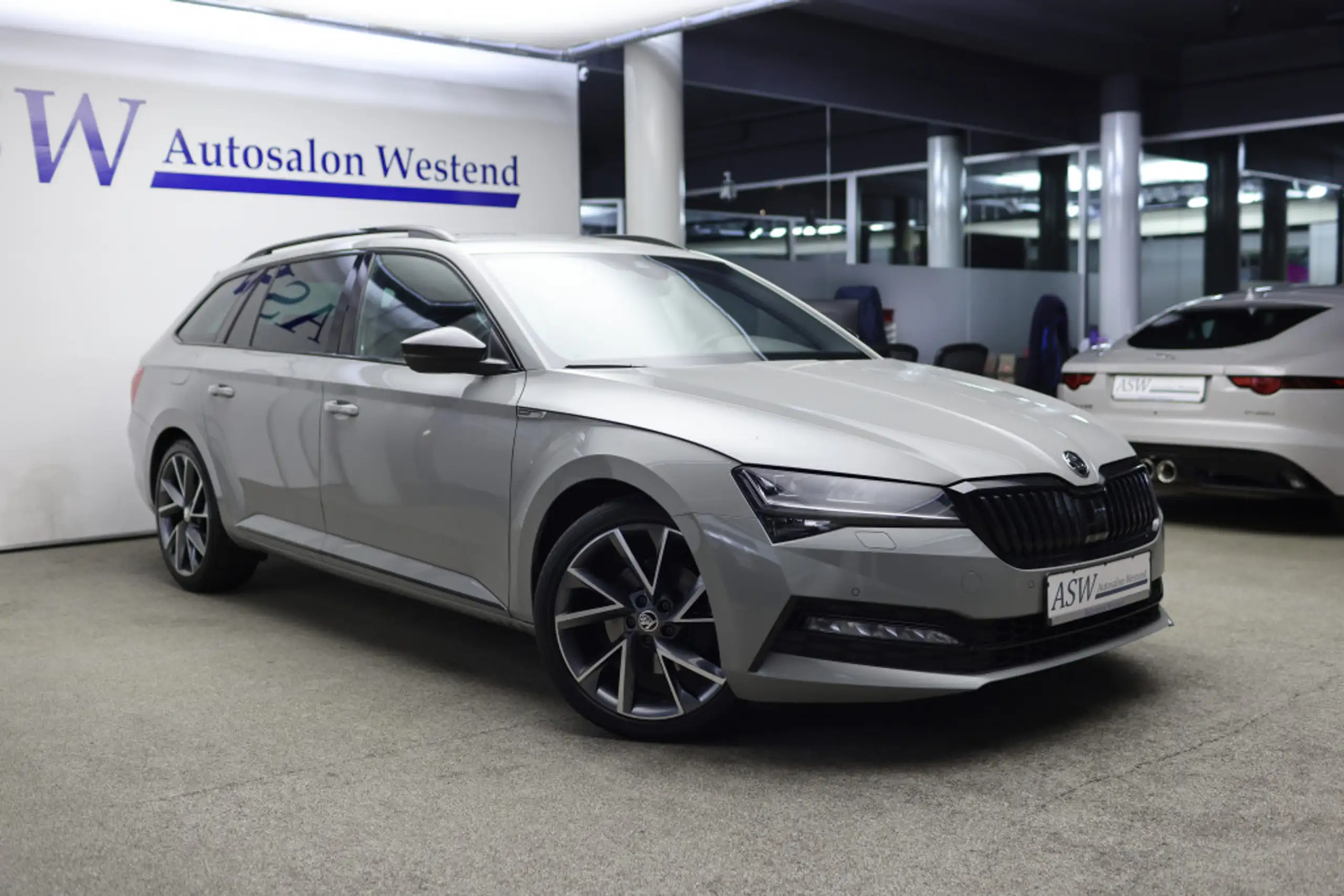 Skoda - Superb