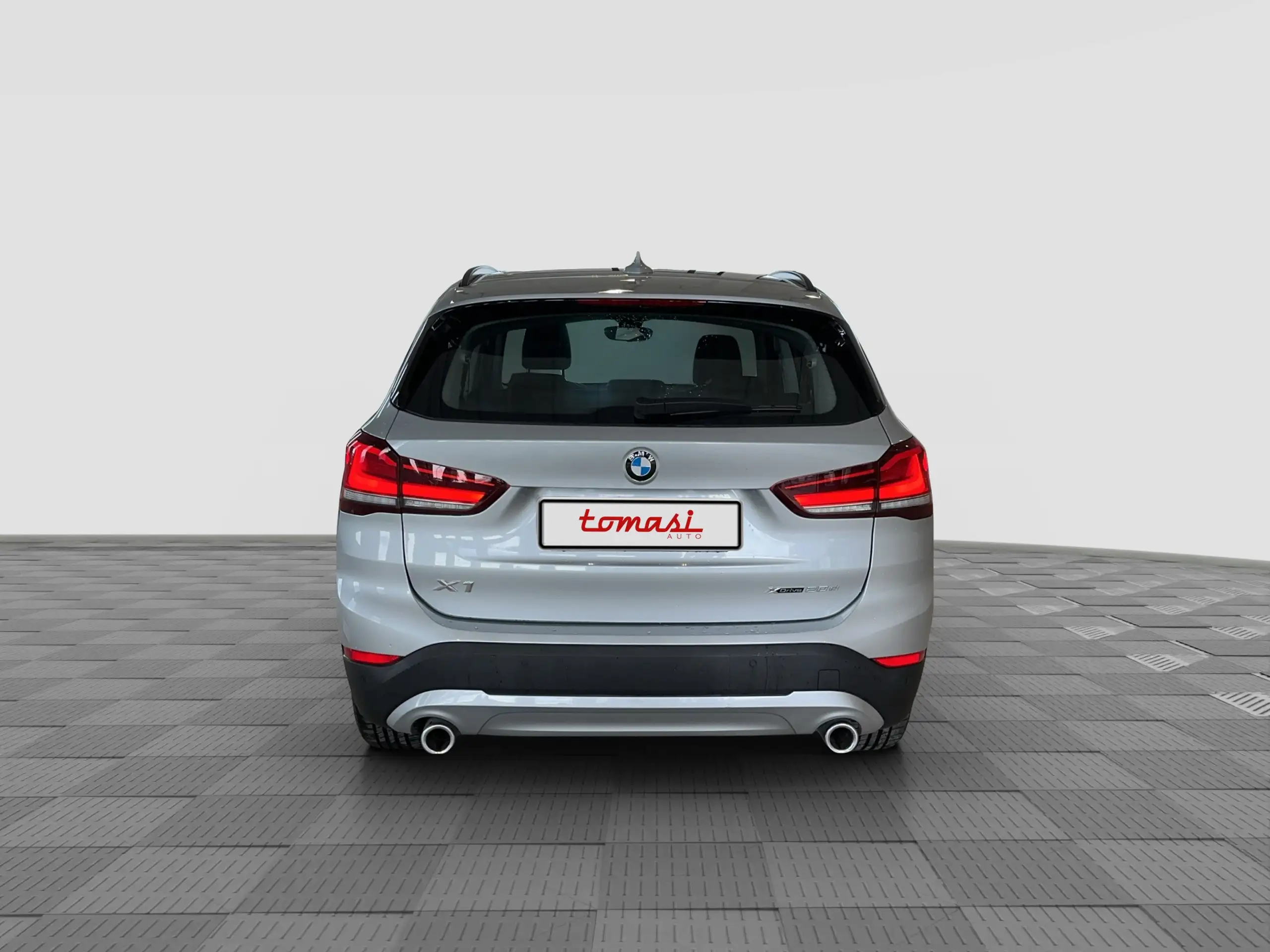 BMW - X1