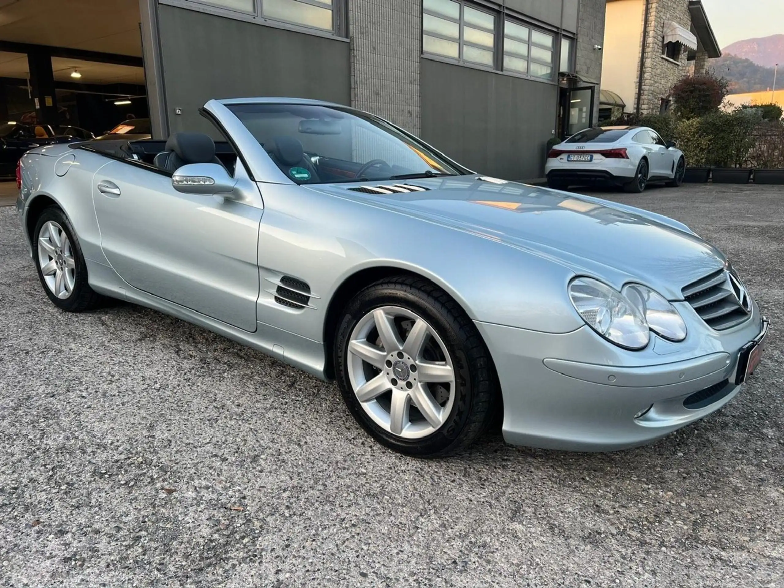 Mercedes-Benz - SL 500