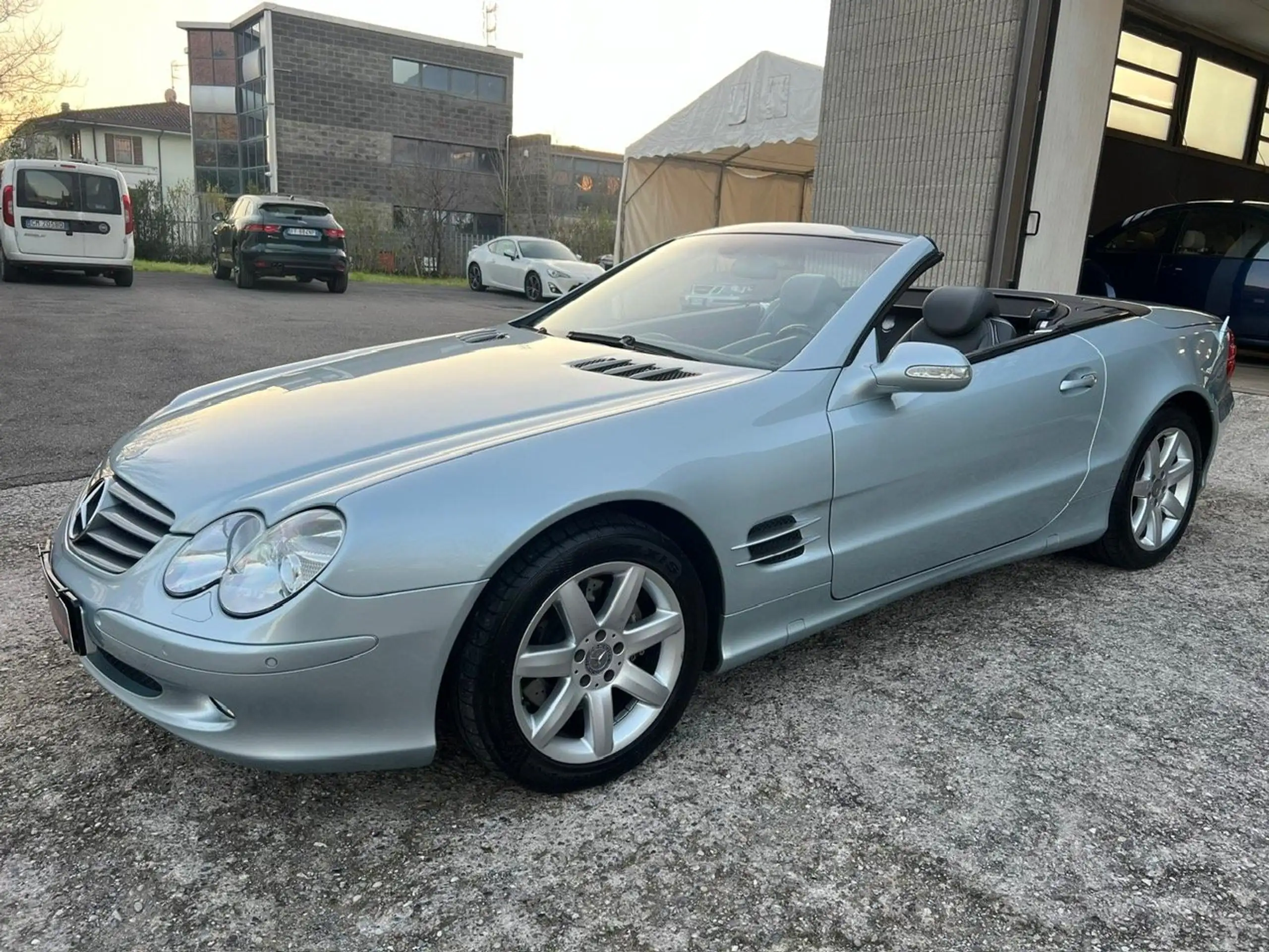 Mercedes-Benz - SL 500