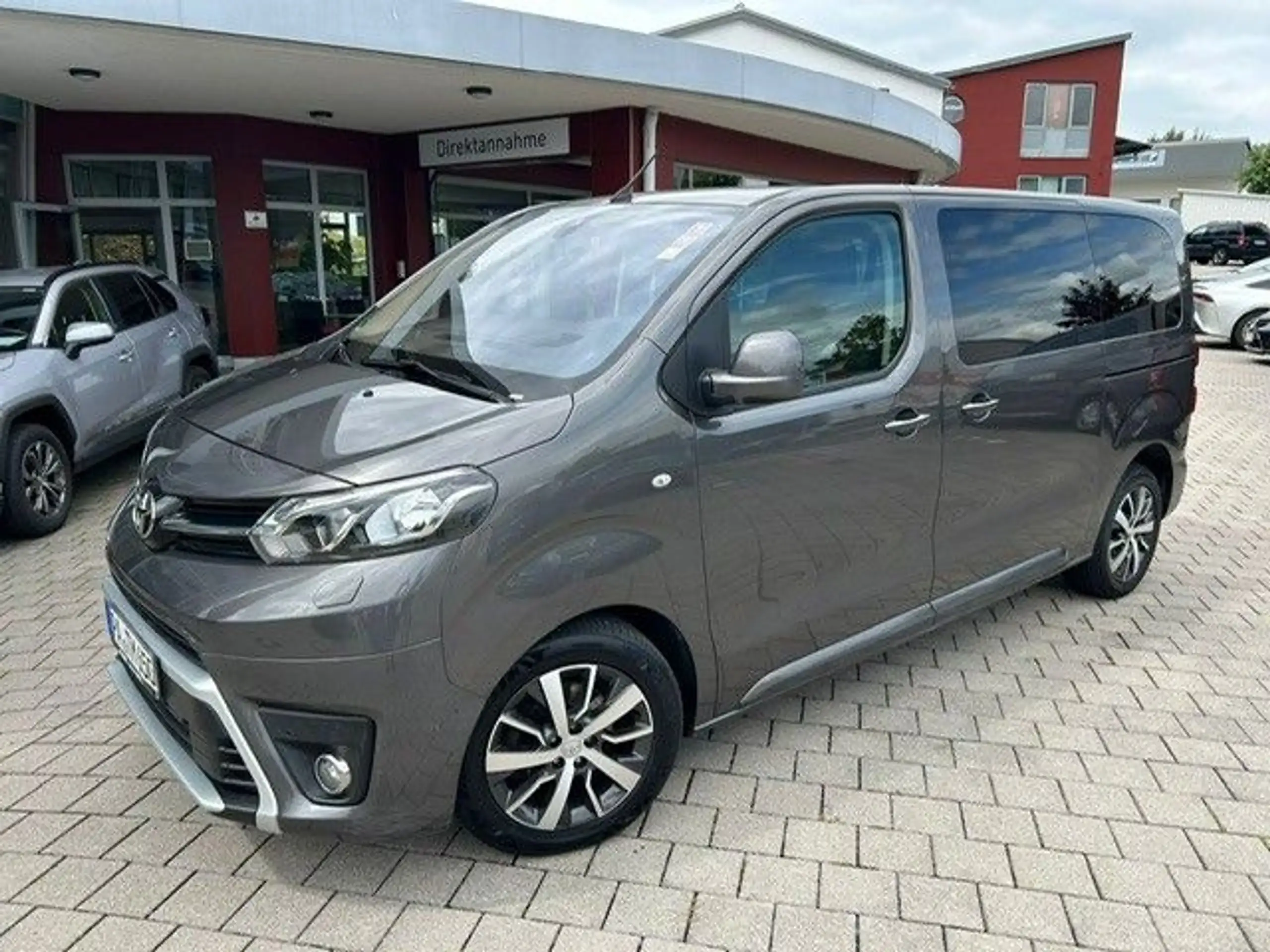 Toyota - Proace