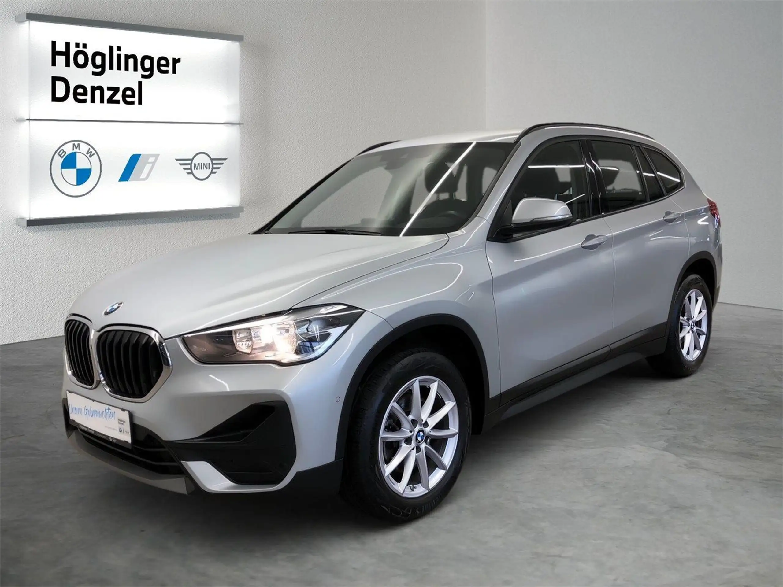 BMW - X1