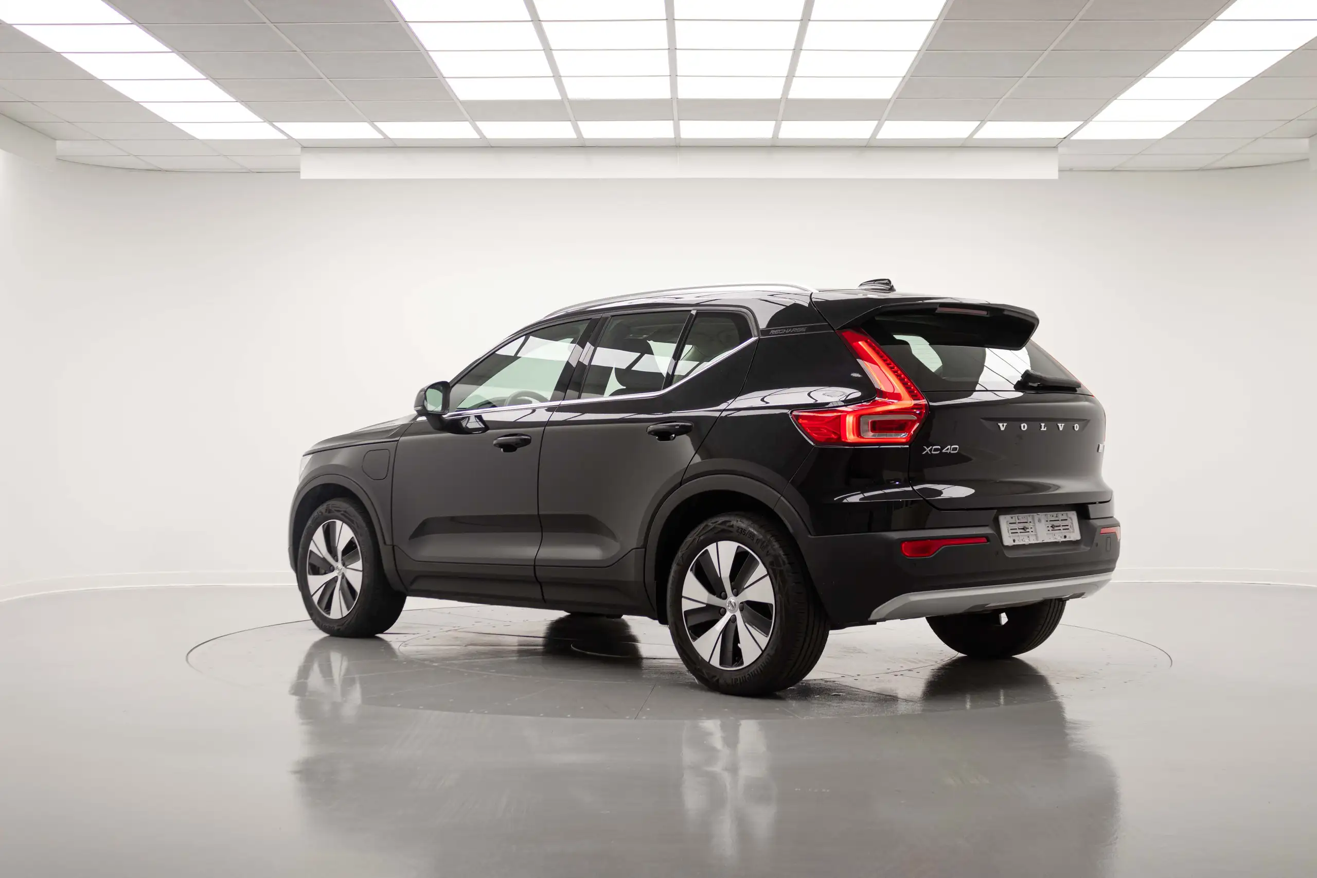 Volvo - XC40