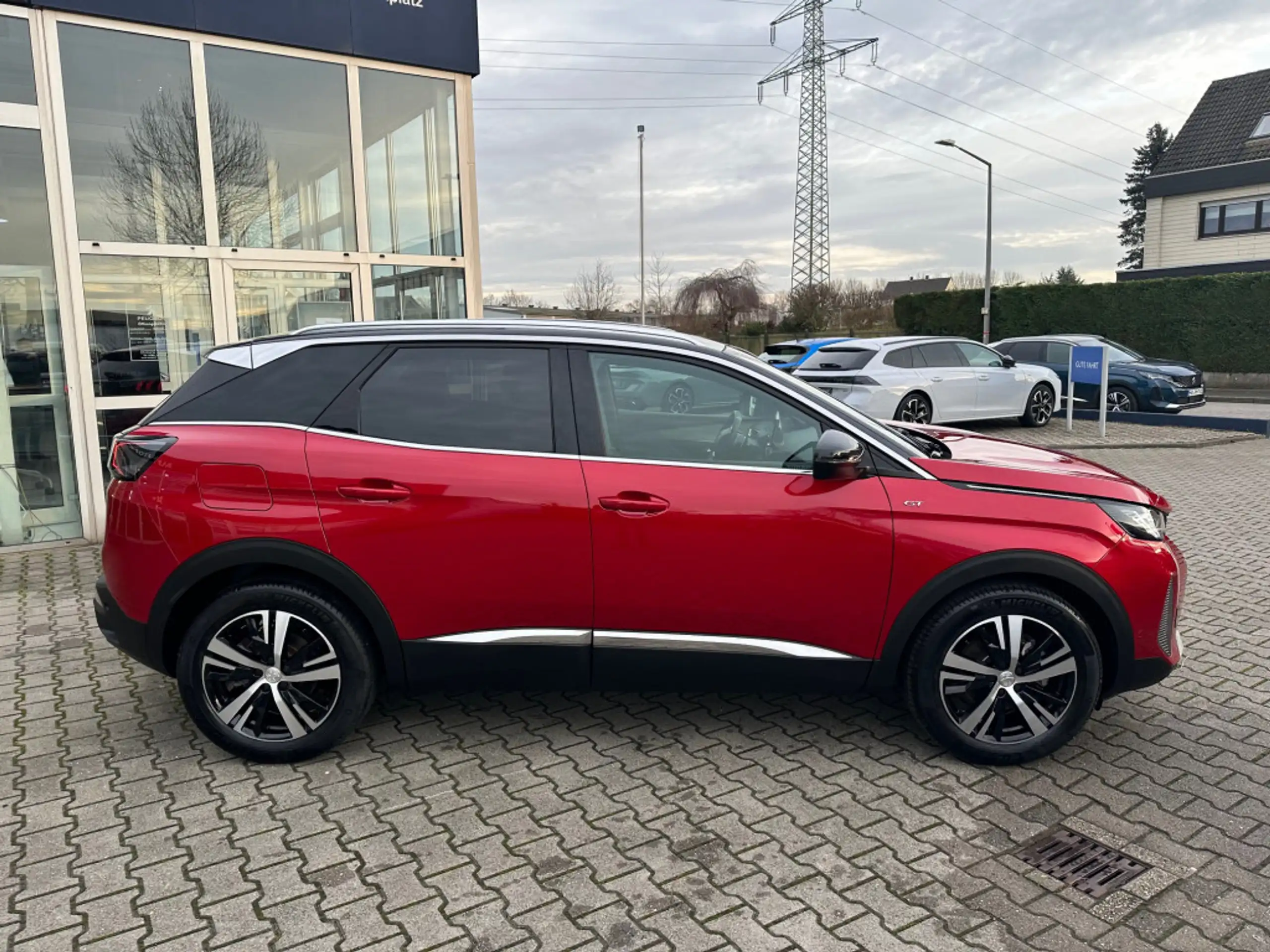 Peugeot - 3008