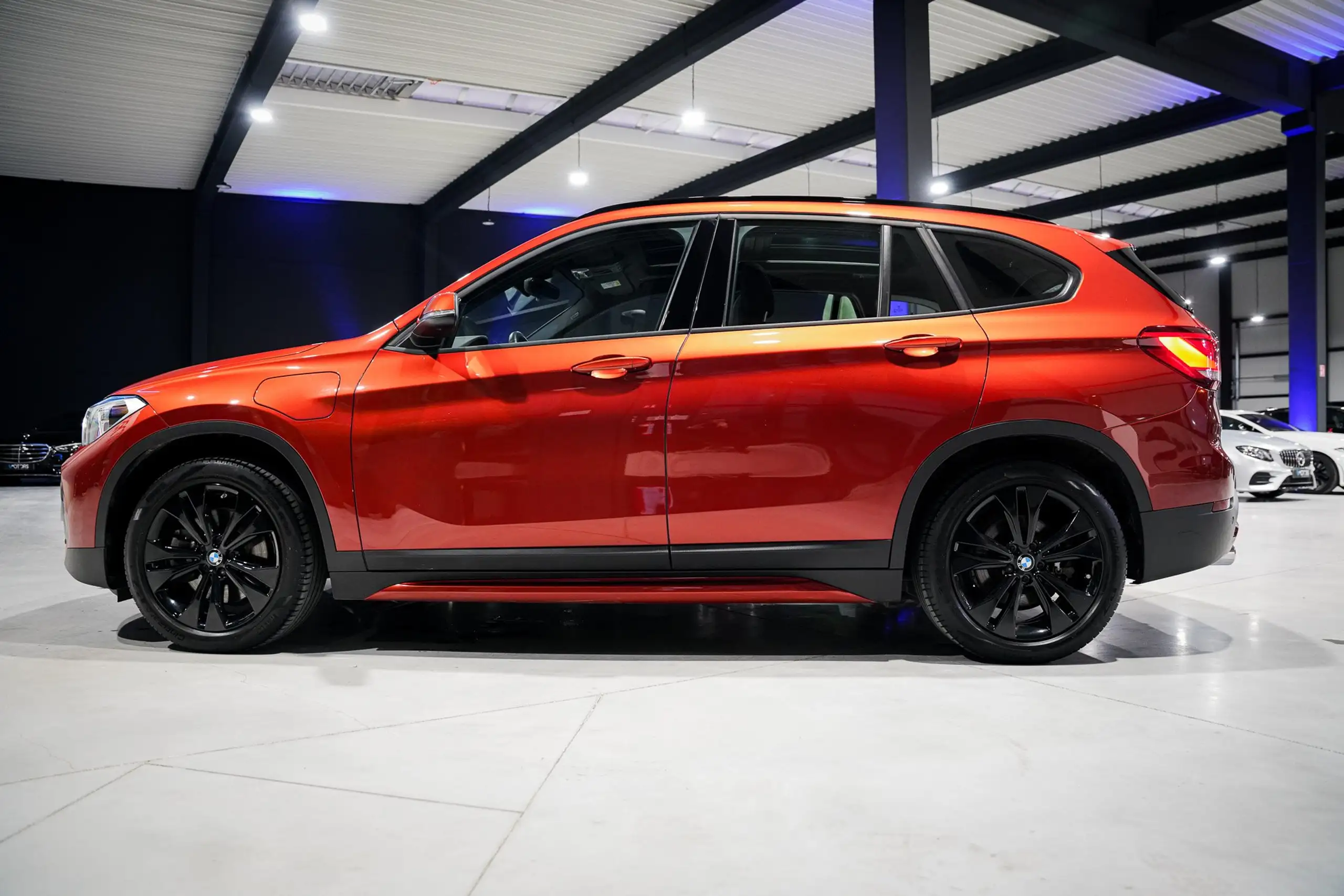 BMW - X1