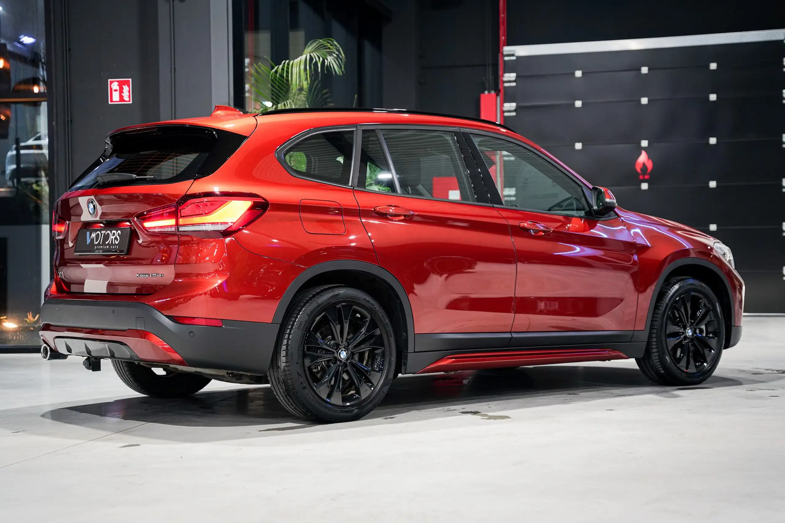 BMW - X1