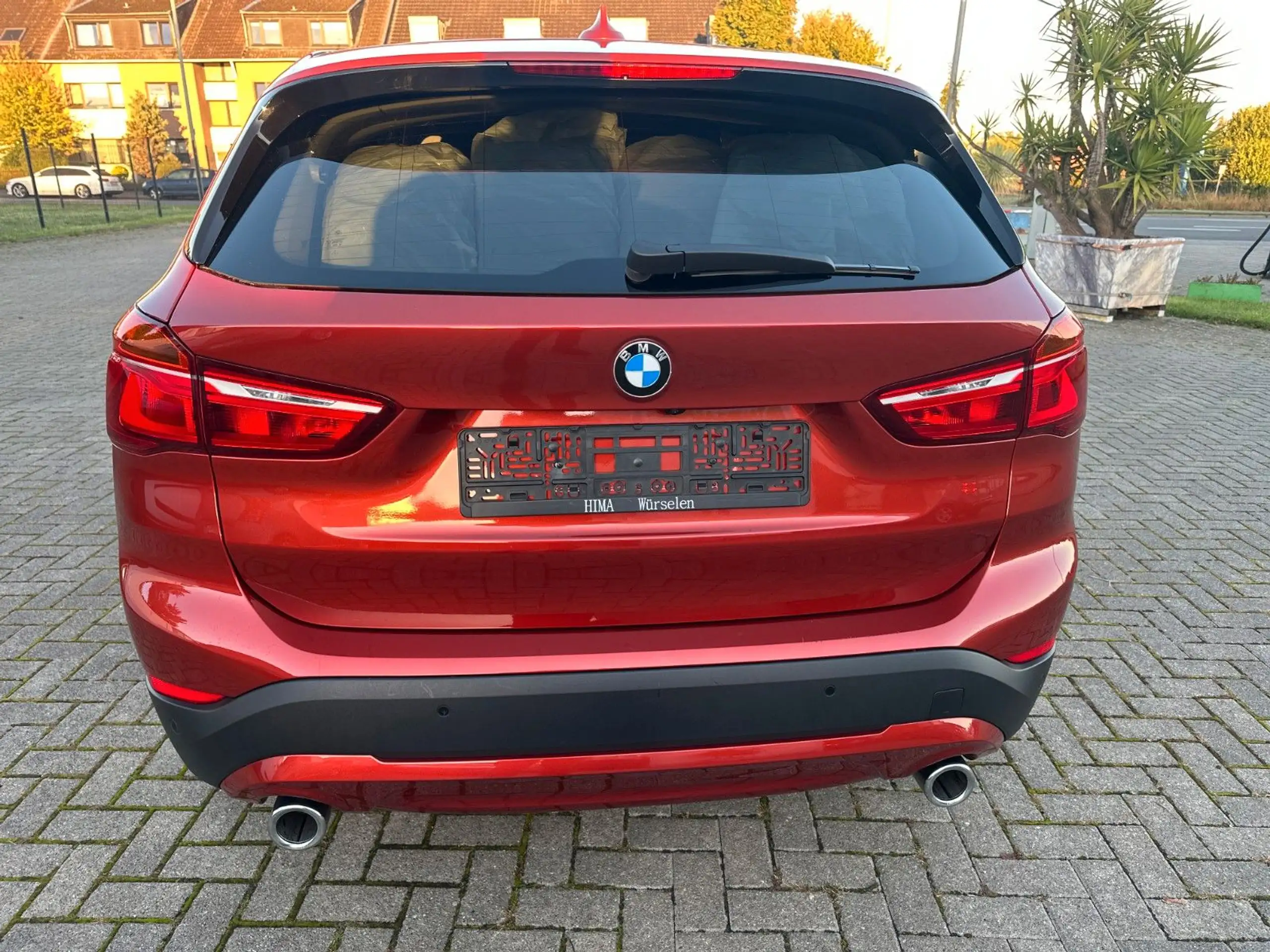 BMW - X1