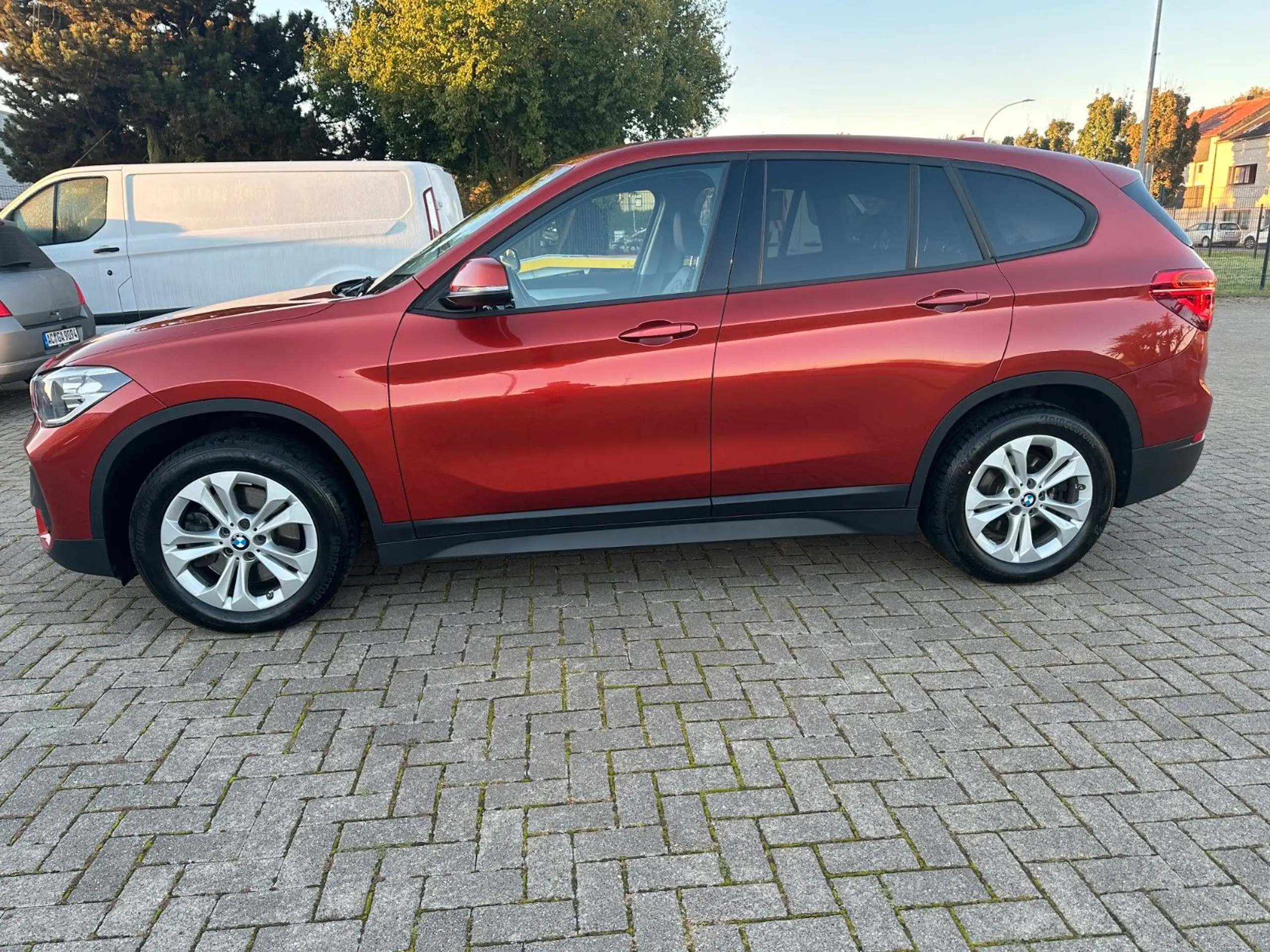 BMW - X1