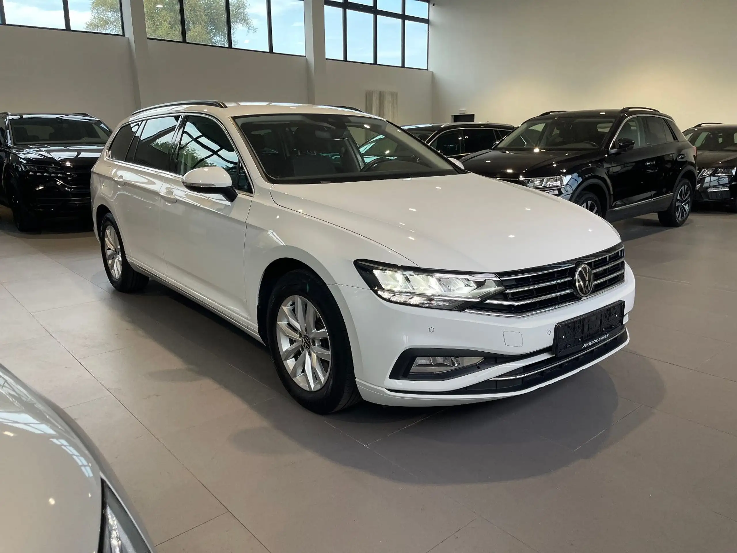 Volkswagen - Passat Variant