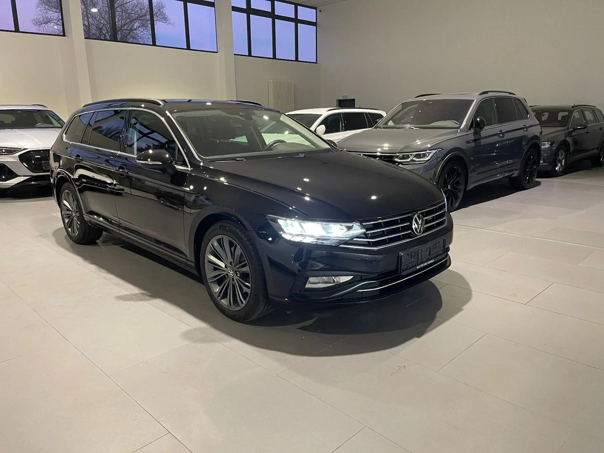 Volkswagen - Passat Variant