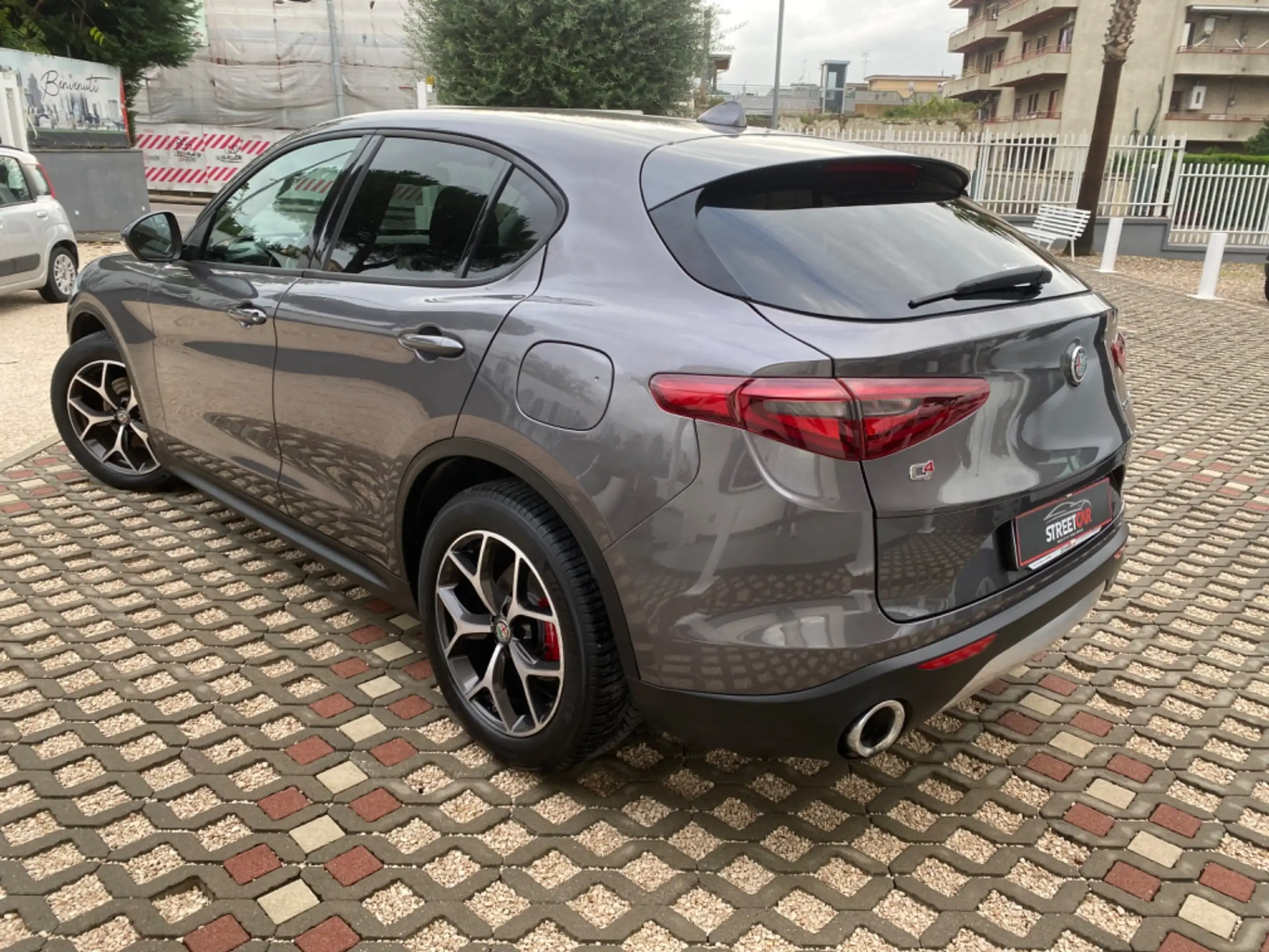 Alfa Romeo - Stelvio