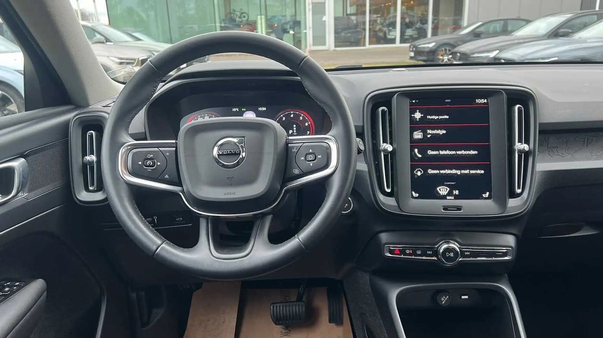 Volvo - XC40