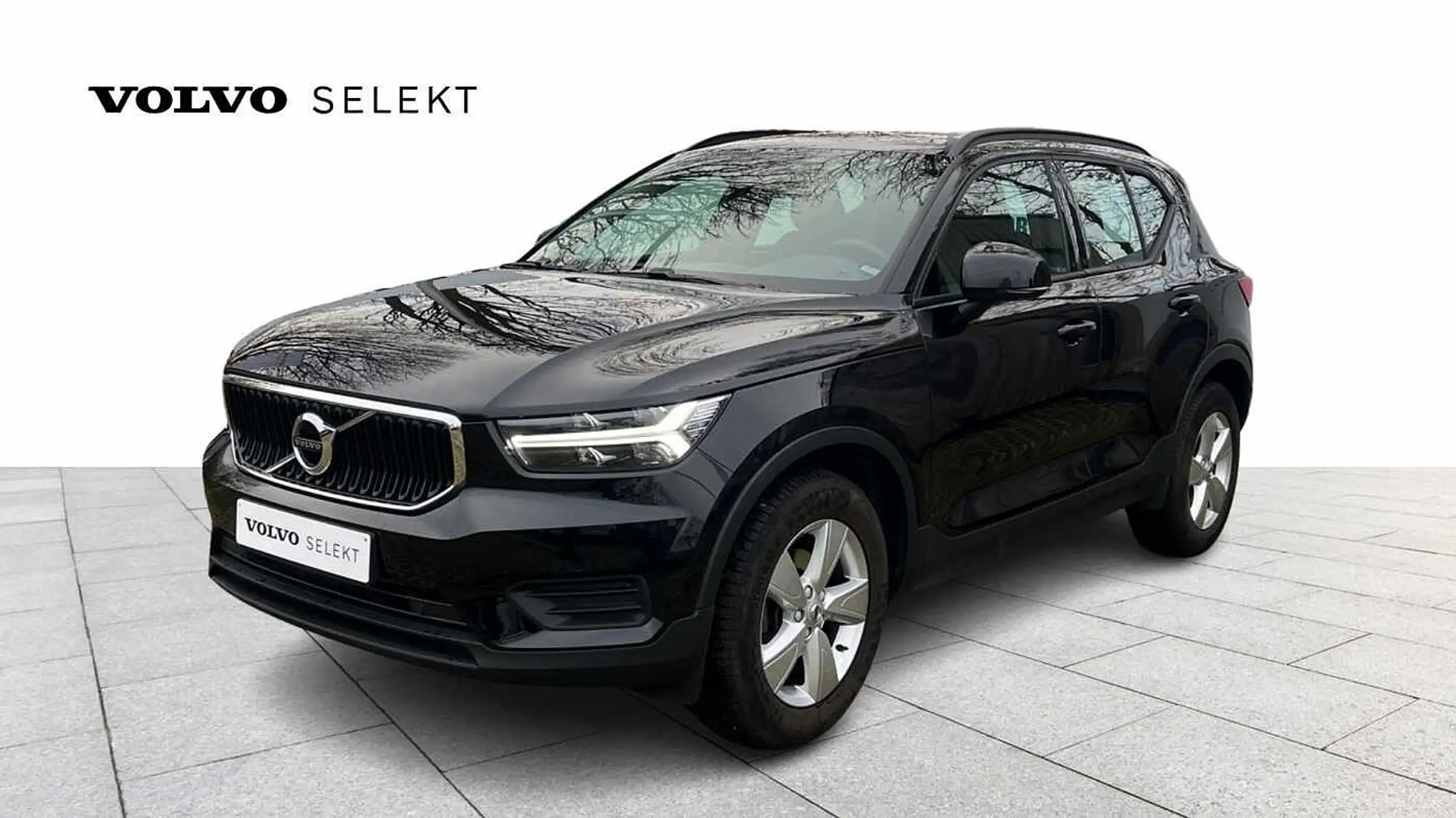 Volvo - XC40