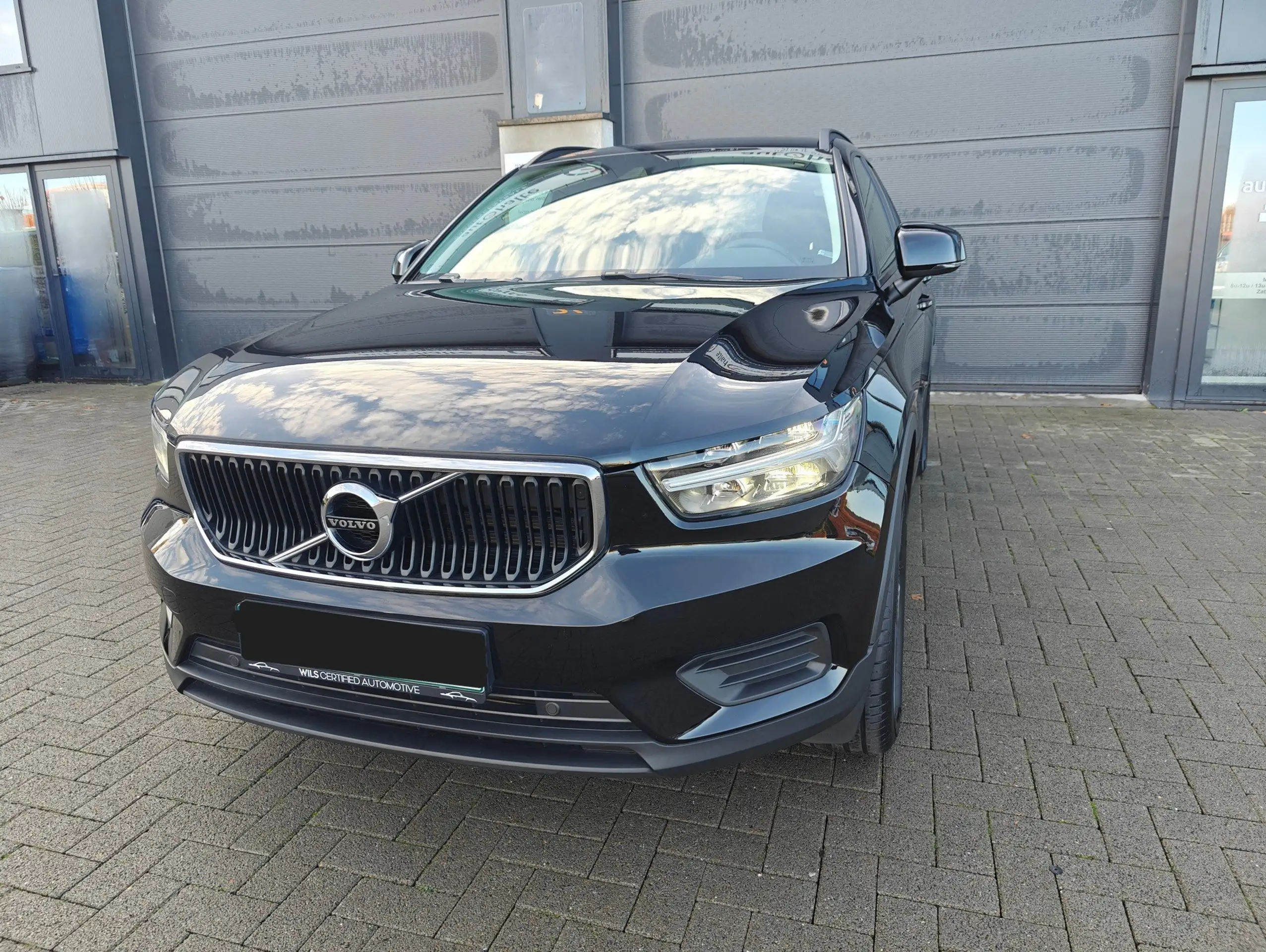 Volvo - XC40