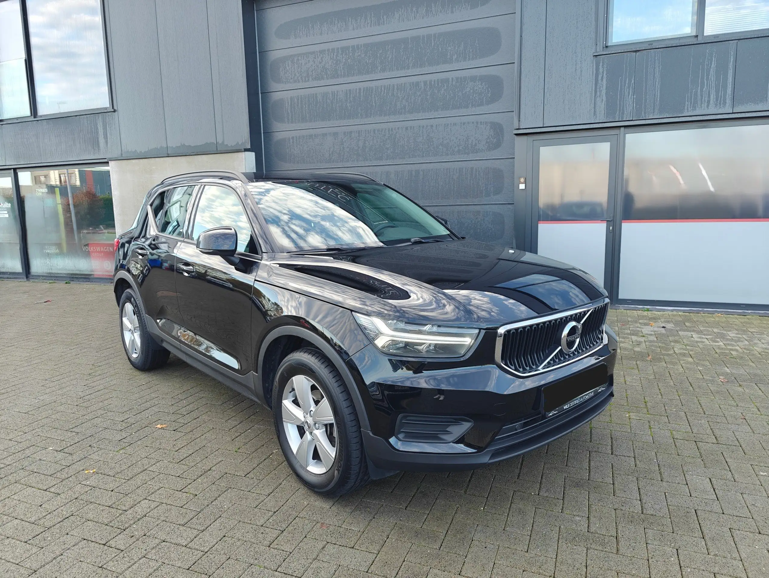 Volvo - XC40