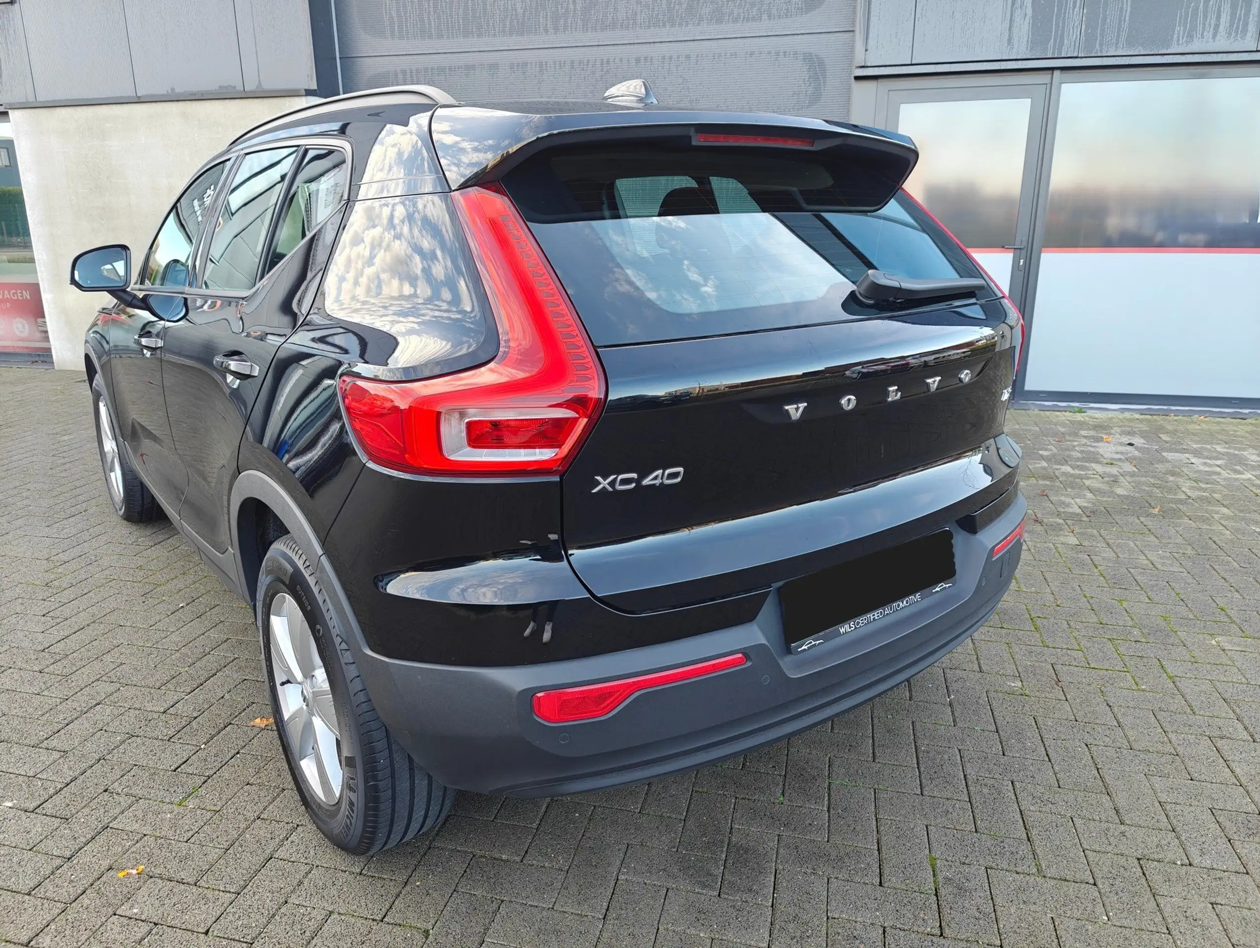 Volvo - XC40