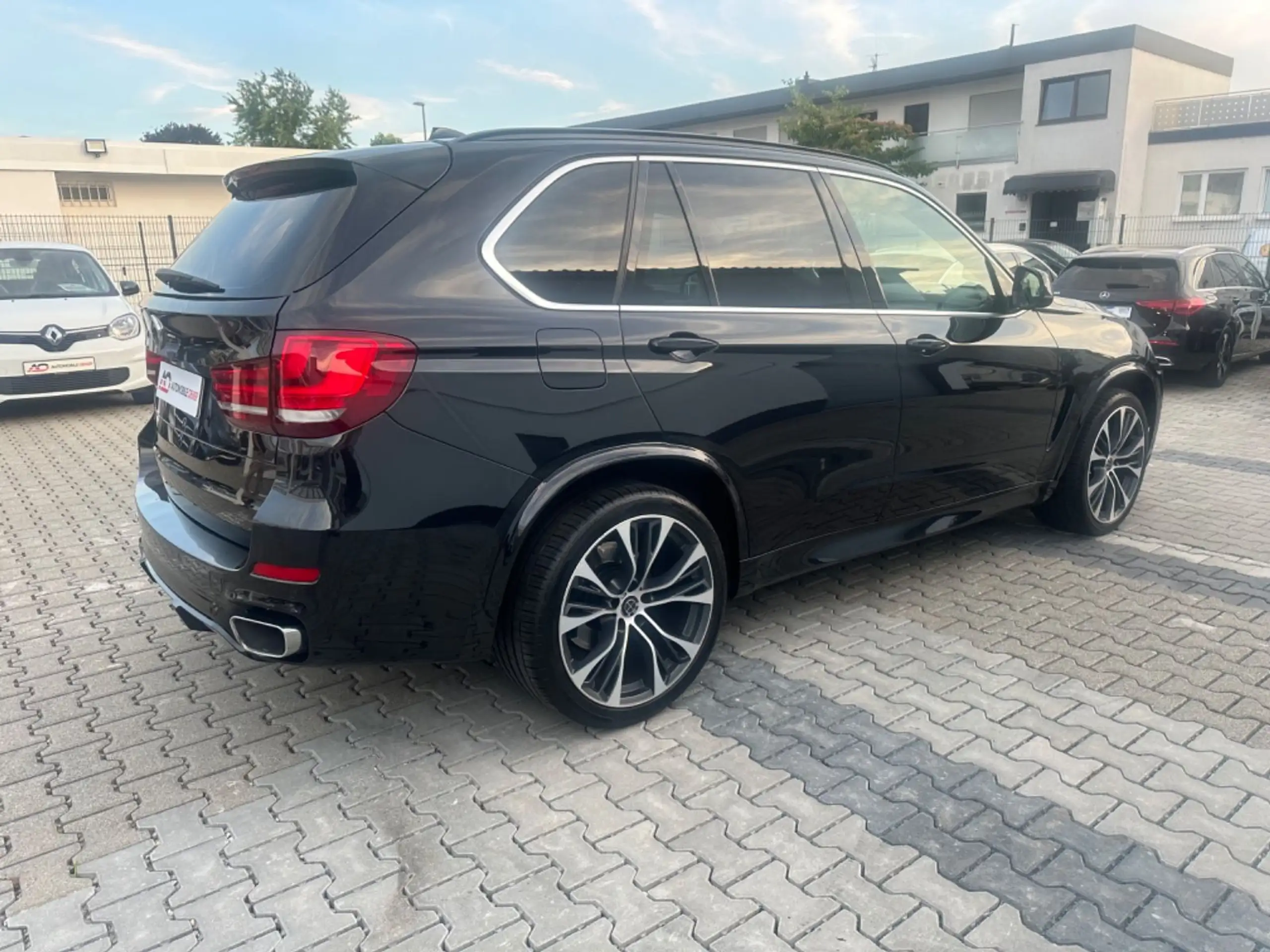 BMW - X5