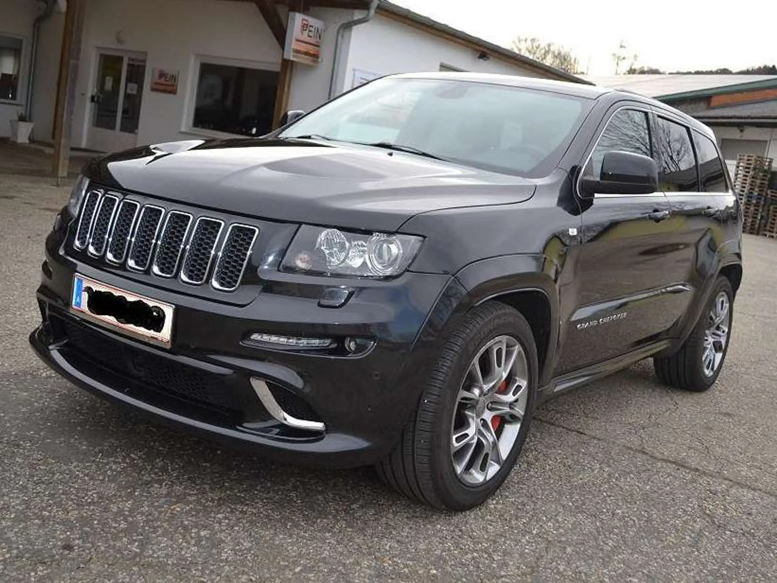 Jeep - Grand Cherokee