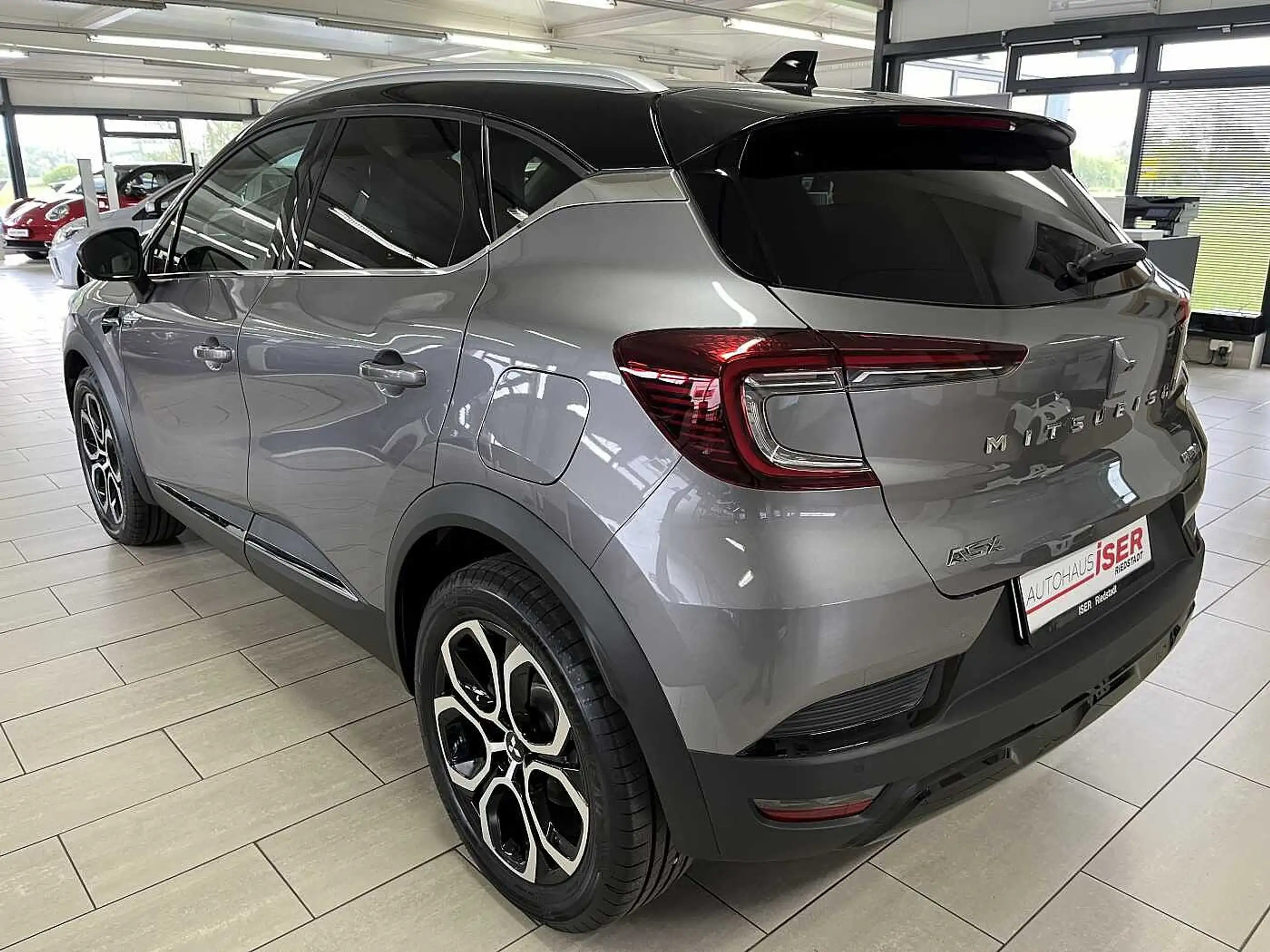 Mitsubishi - ASX