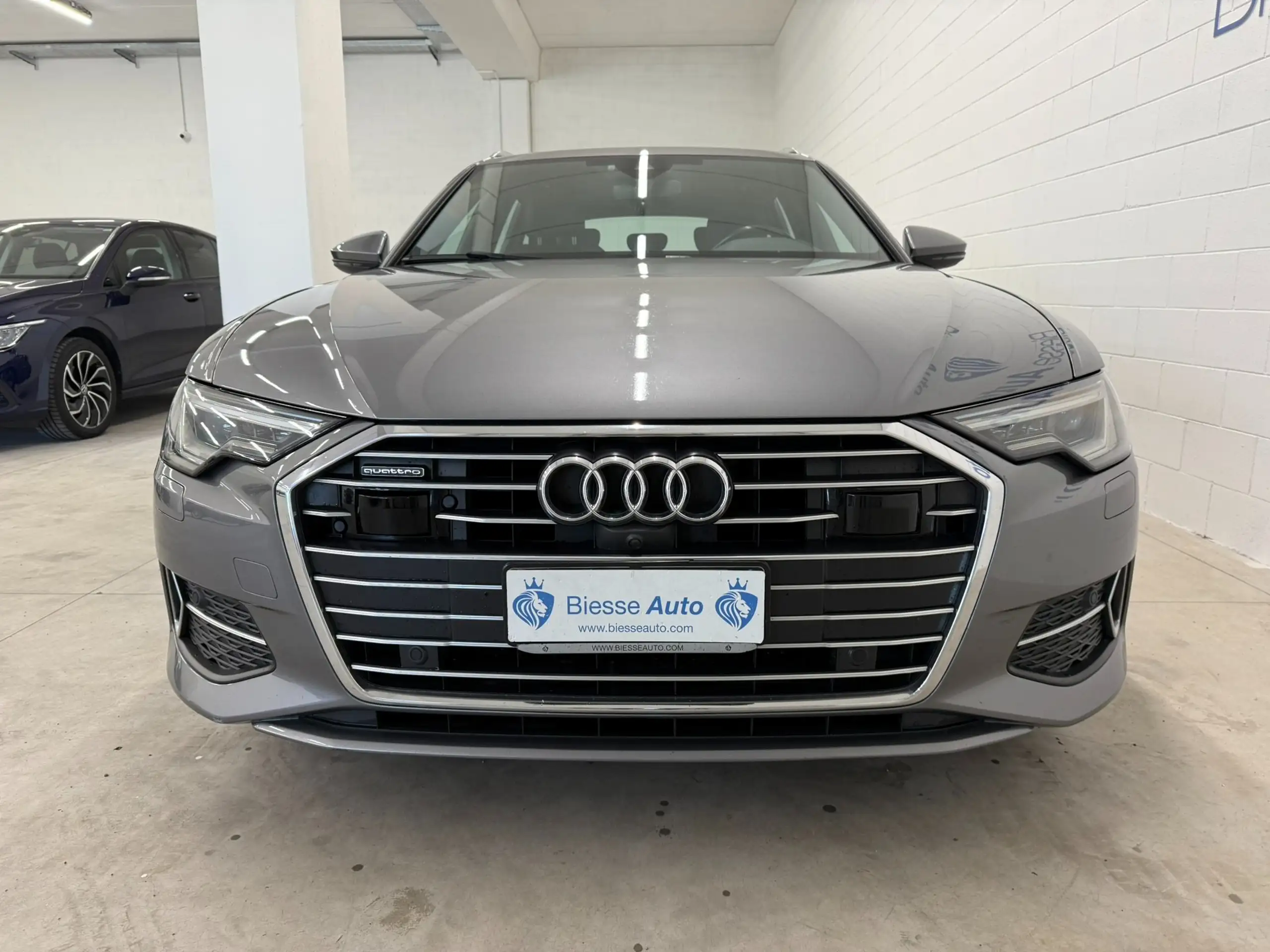 Audi - A6