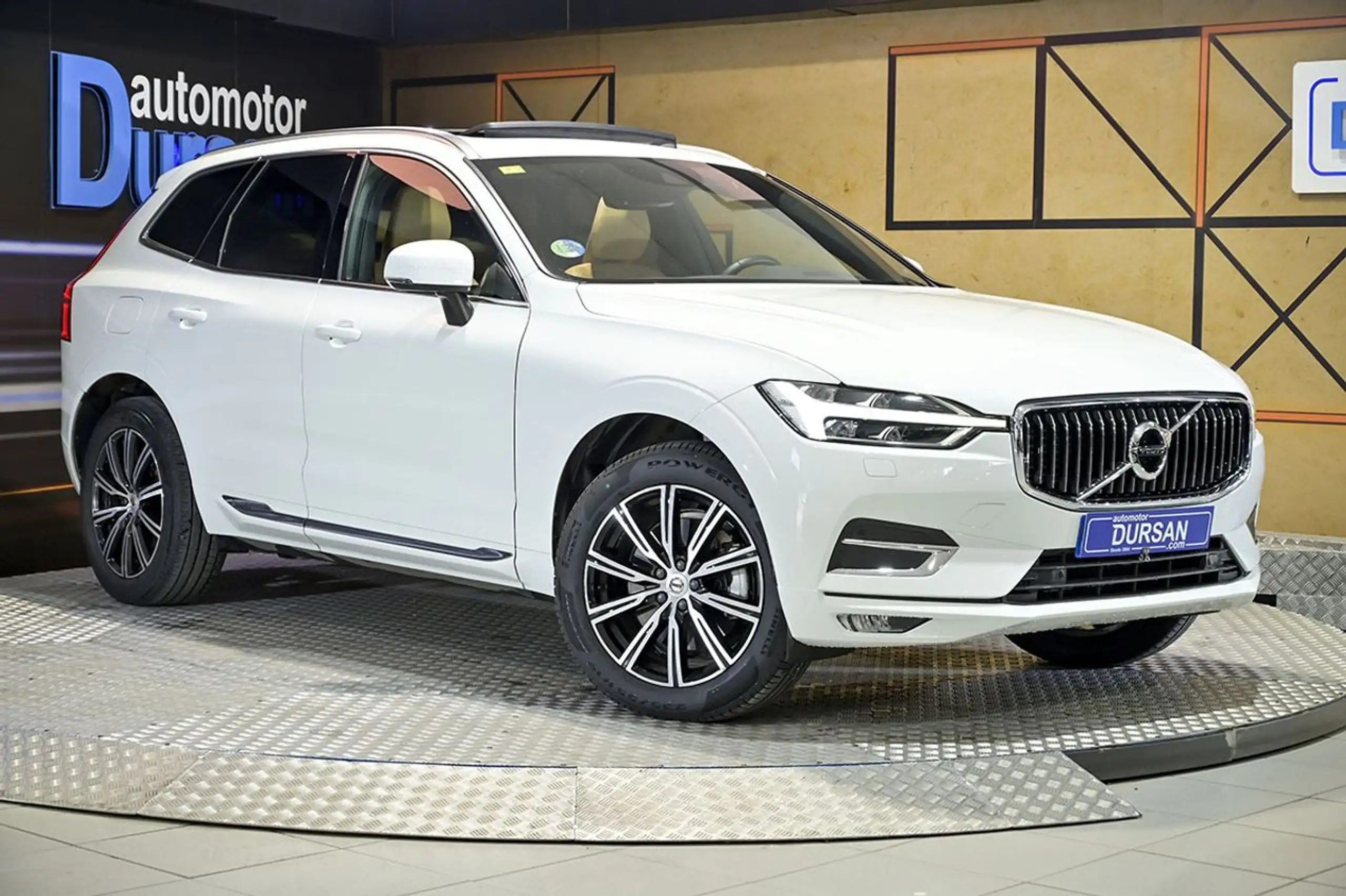 Volvo - XC60