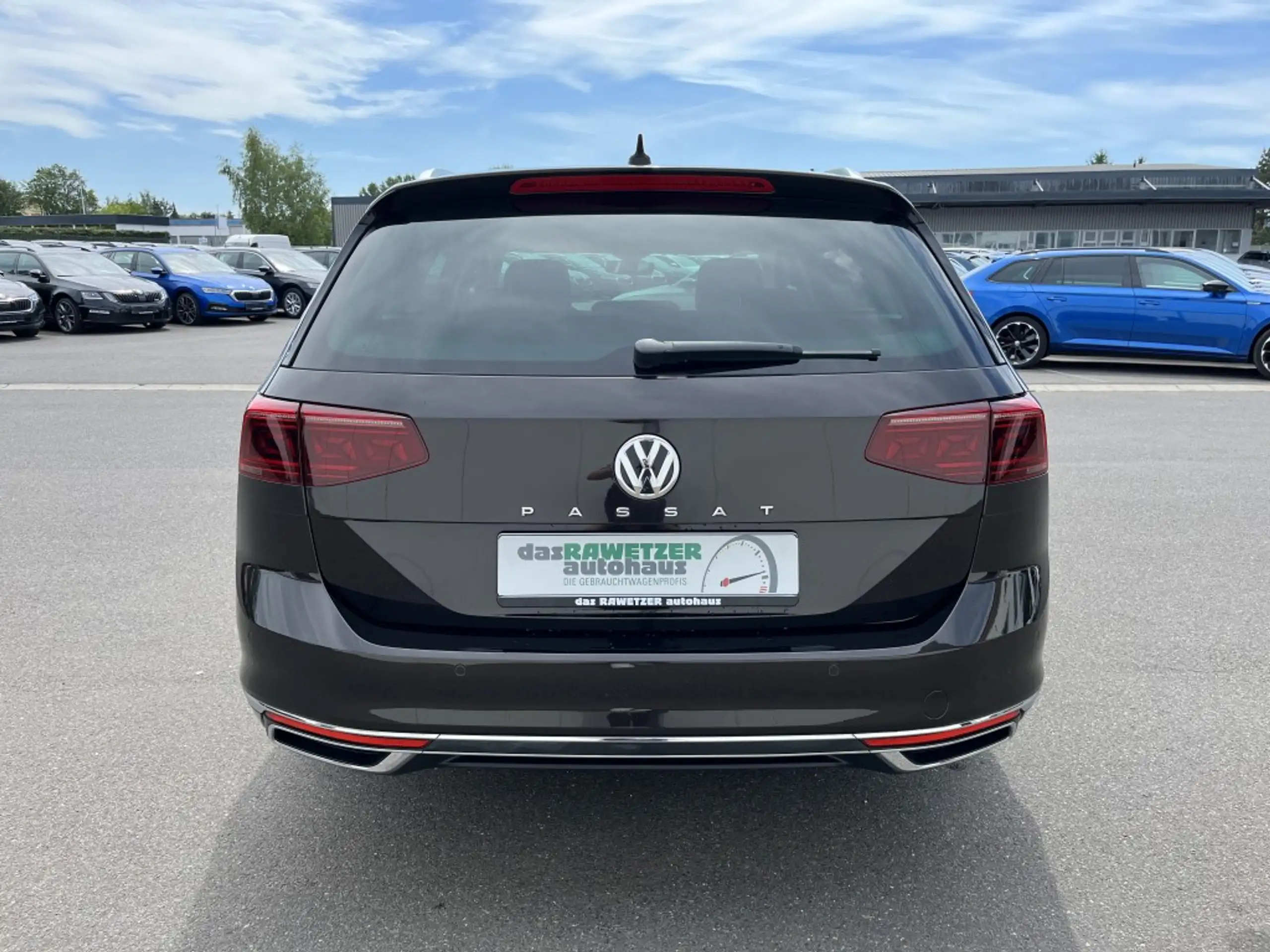 Volkswagen - Passat Variant