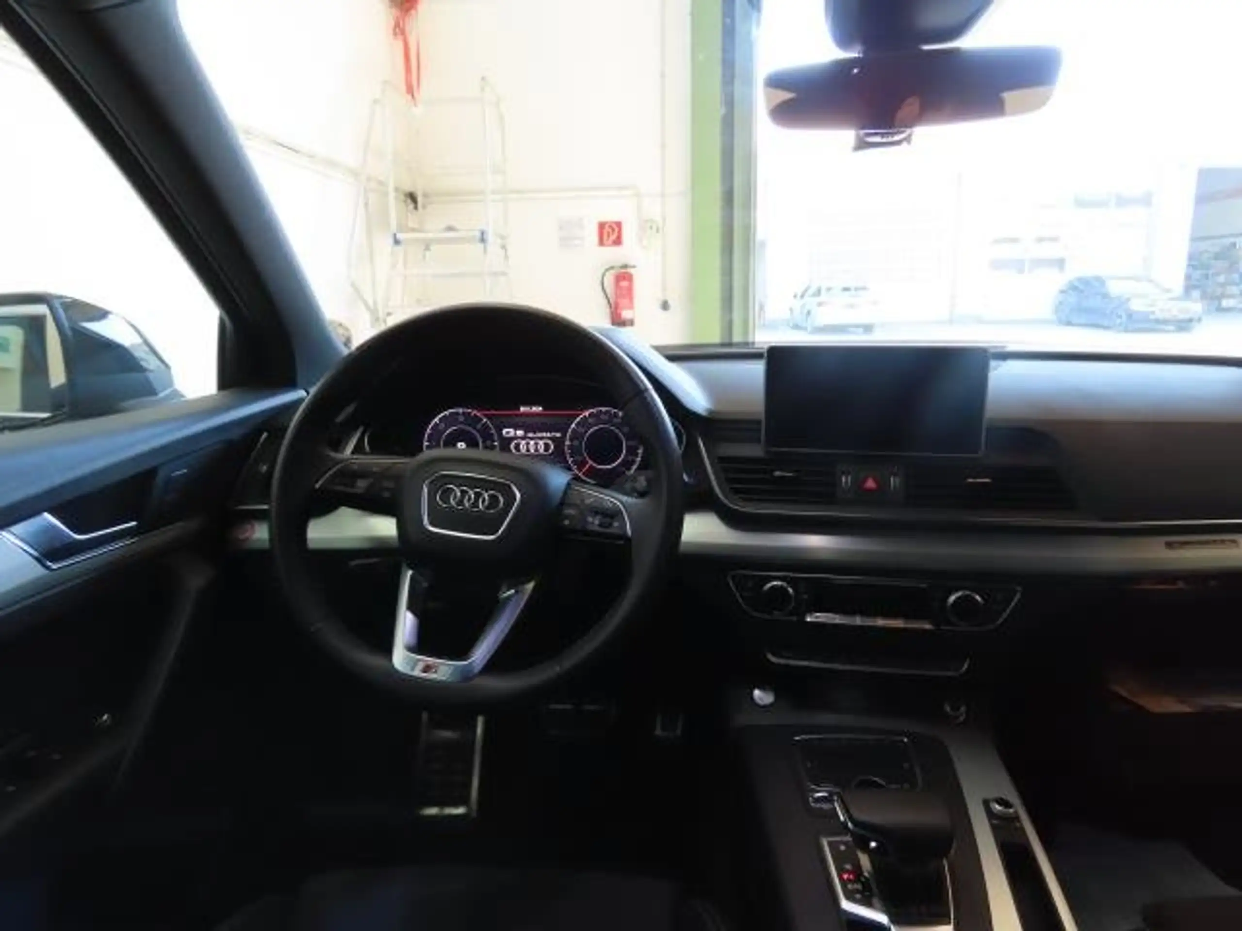 Audi - Q5