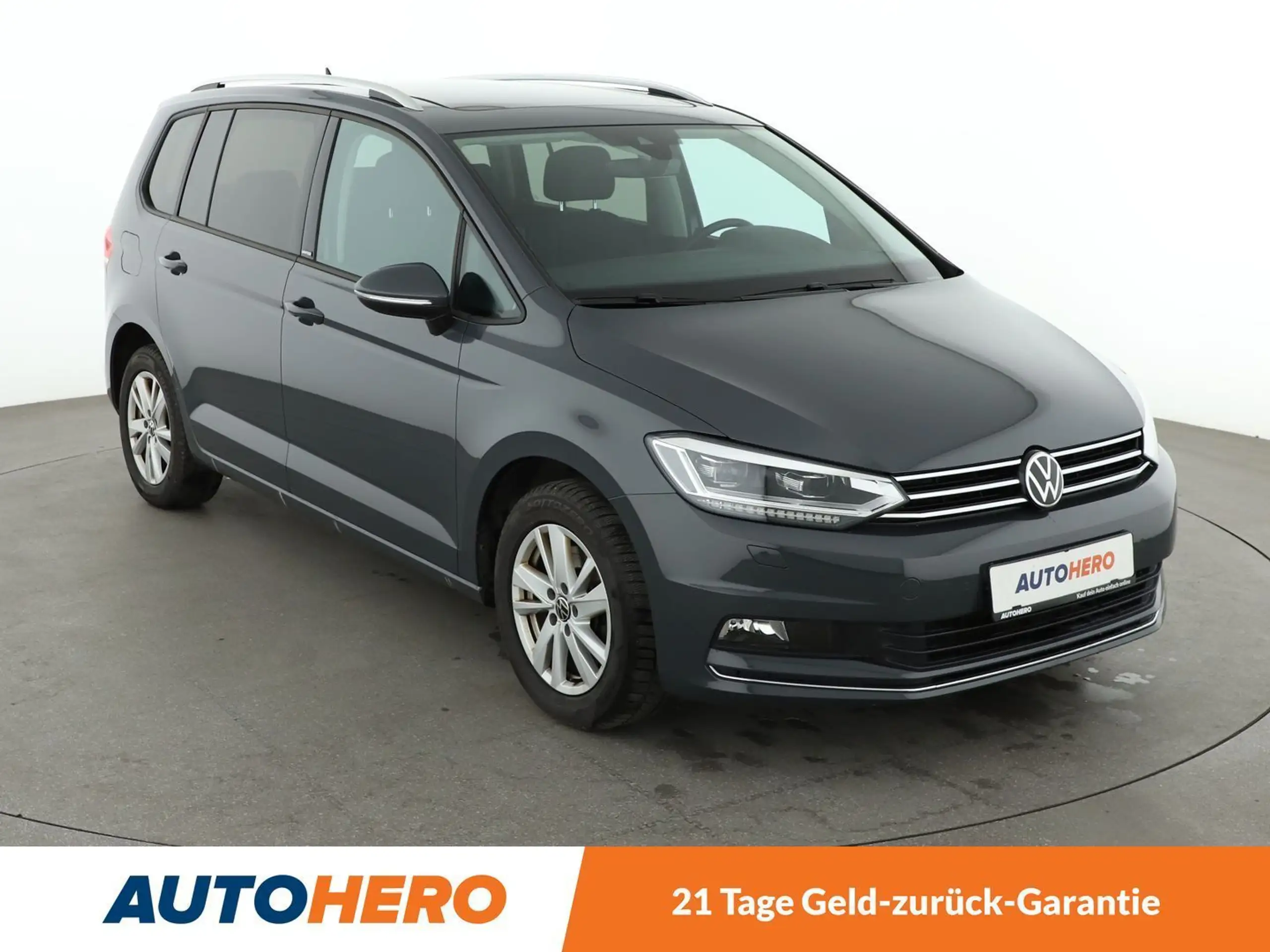 Volkswagen - Touran